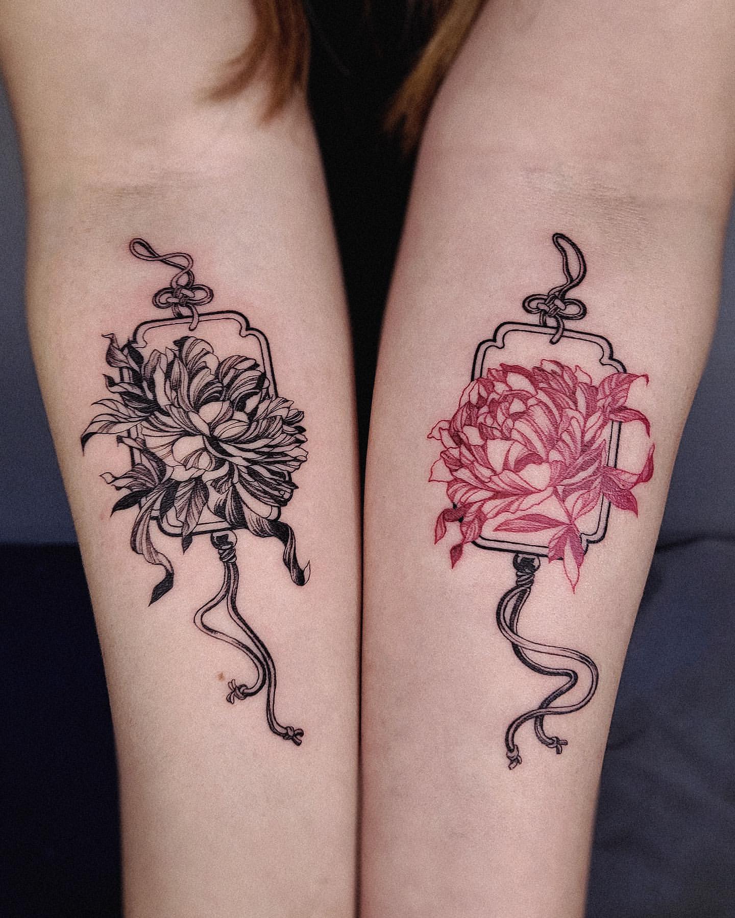 Chrysanthemum Tattoo Ideas 22