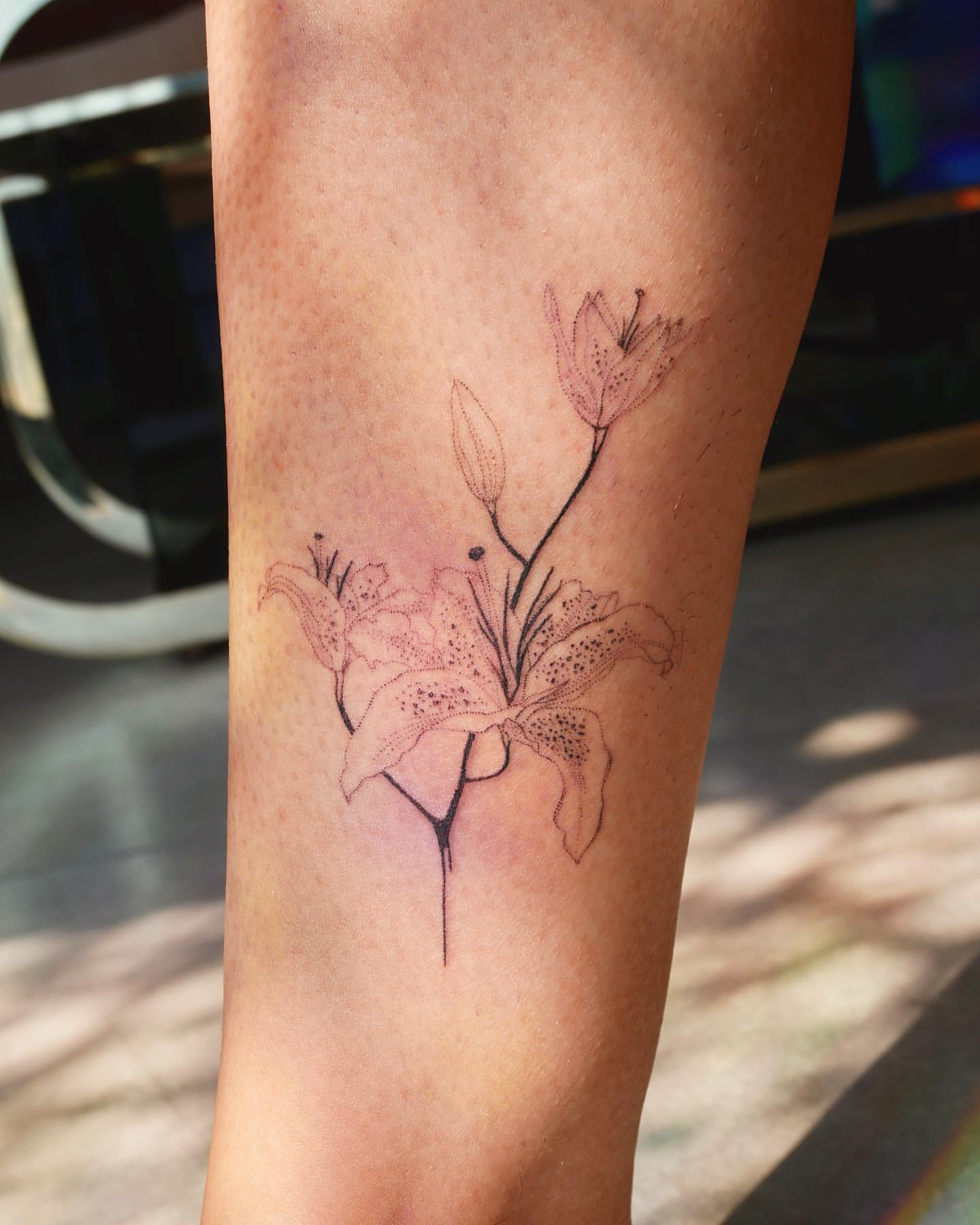 Lily Tattoo Ideas 22