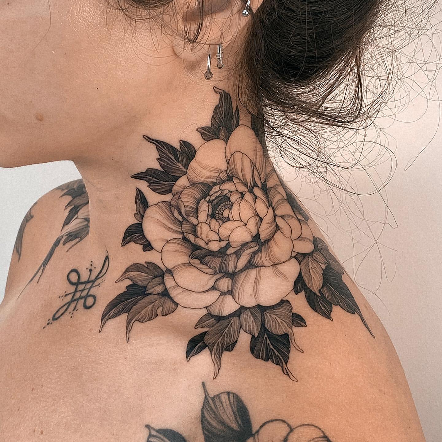 70+ Of The Most Trendy Neck Tattoos for Women in 2022 - Hero Tattoo