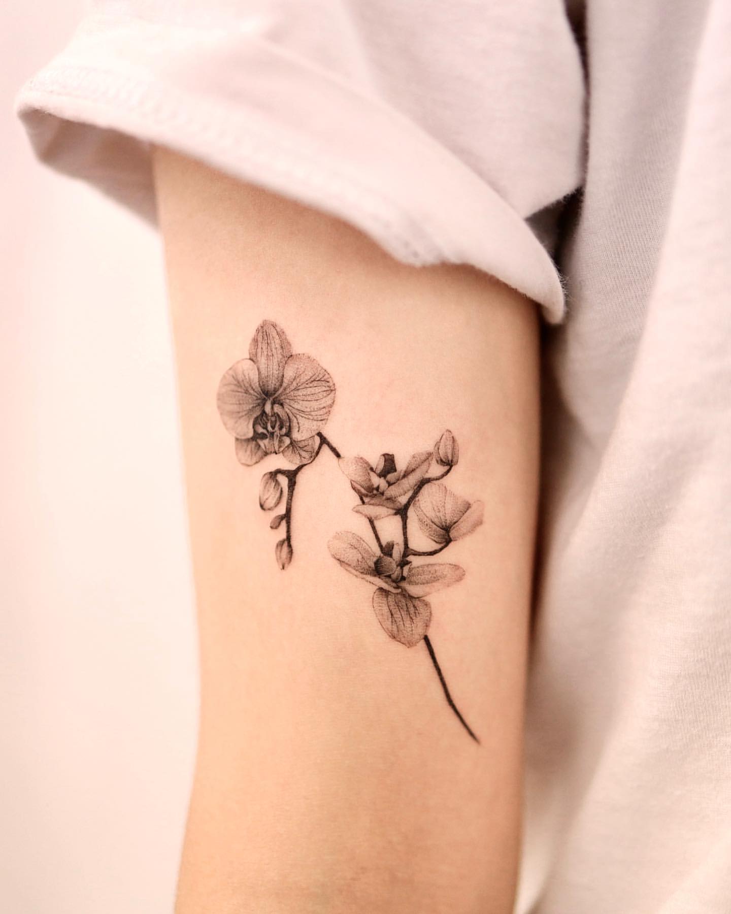 Orchid Tattoo Ideas 32
