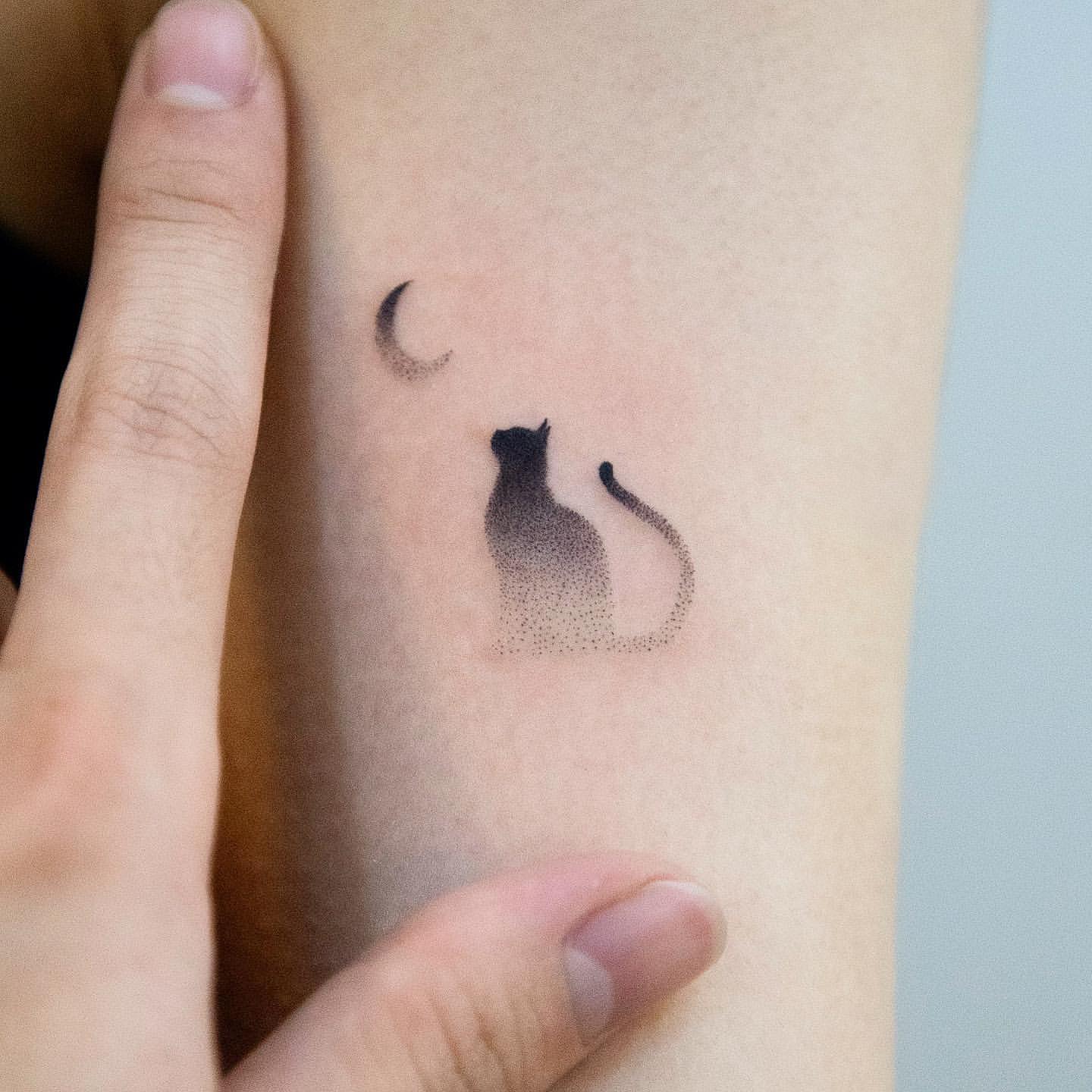 Black Cat Tattoo Ideas 8