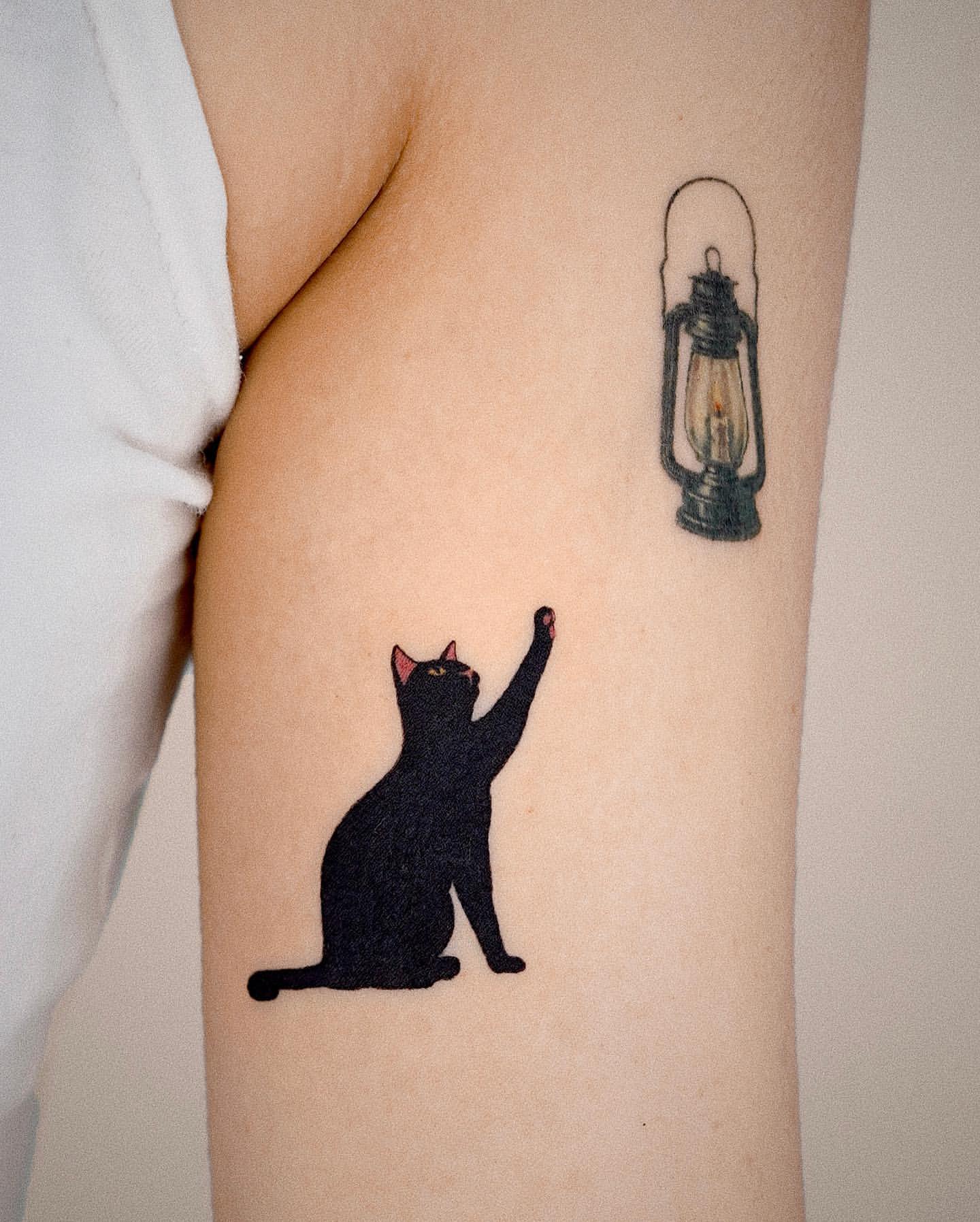 Black Cat Tattoo Ideas 11