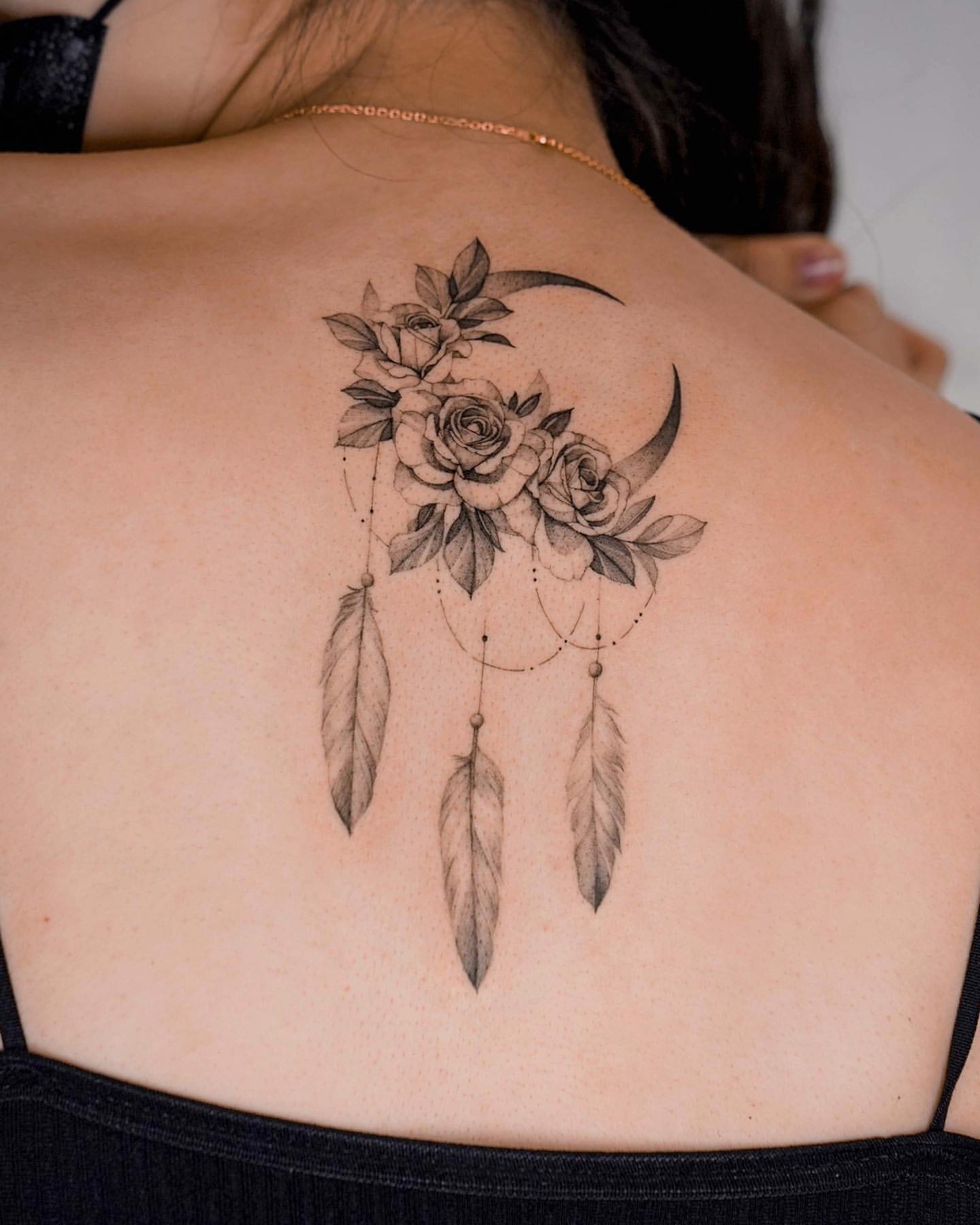 Back Tattoo Ideas for Women 15