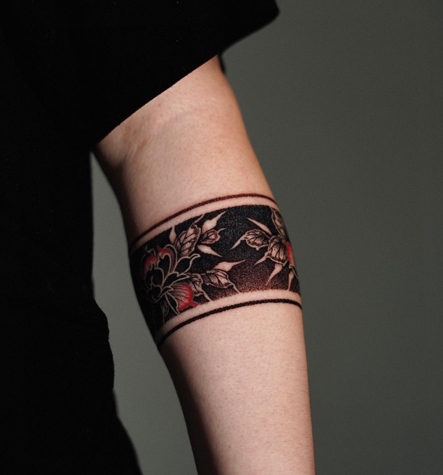 Armband Tattoo Ideas 23