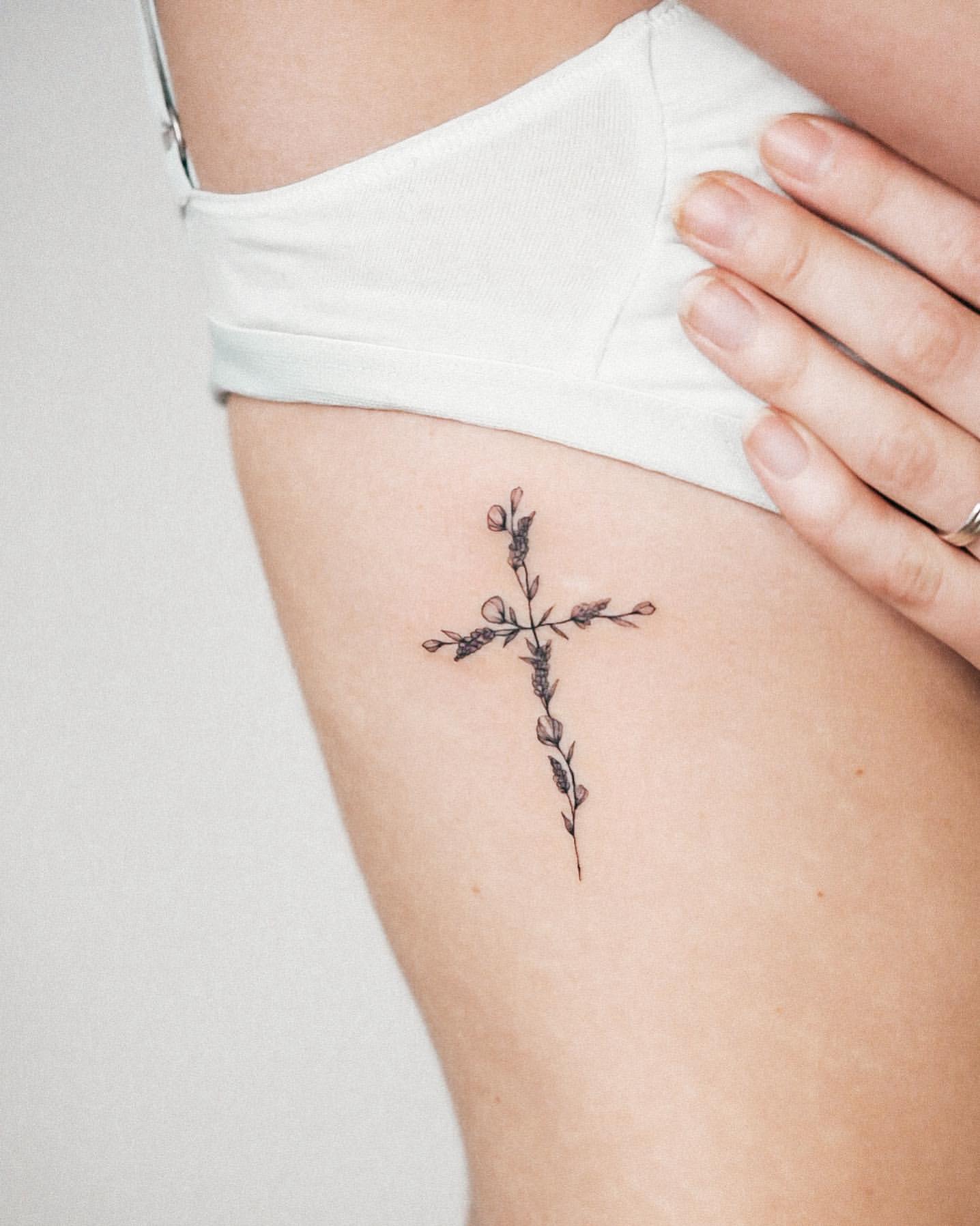 Cross Tattoo Ideas For Women 1