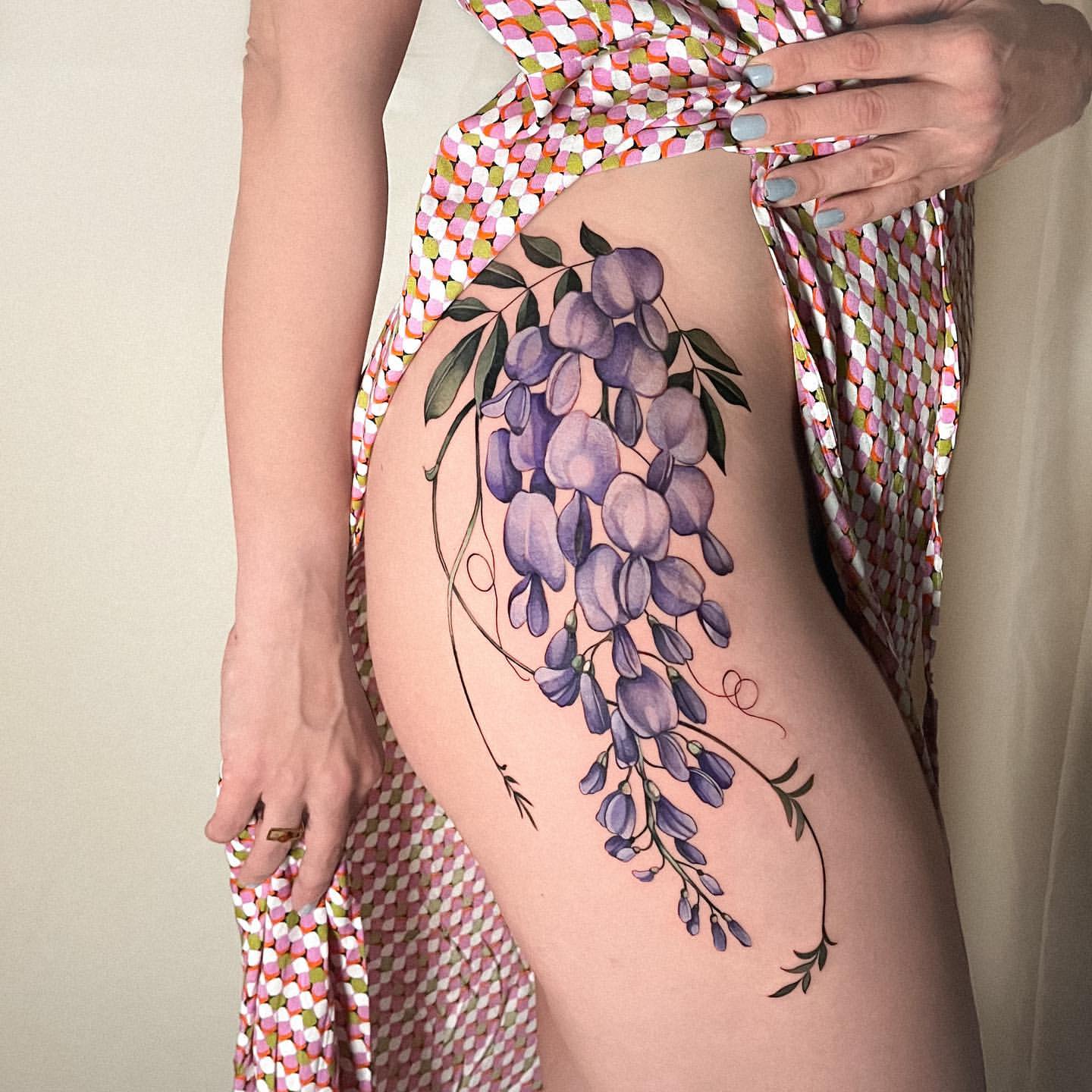 Hip Tattoos for Women 19