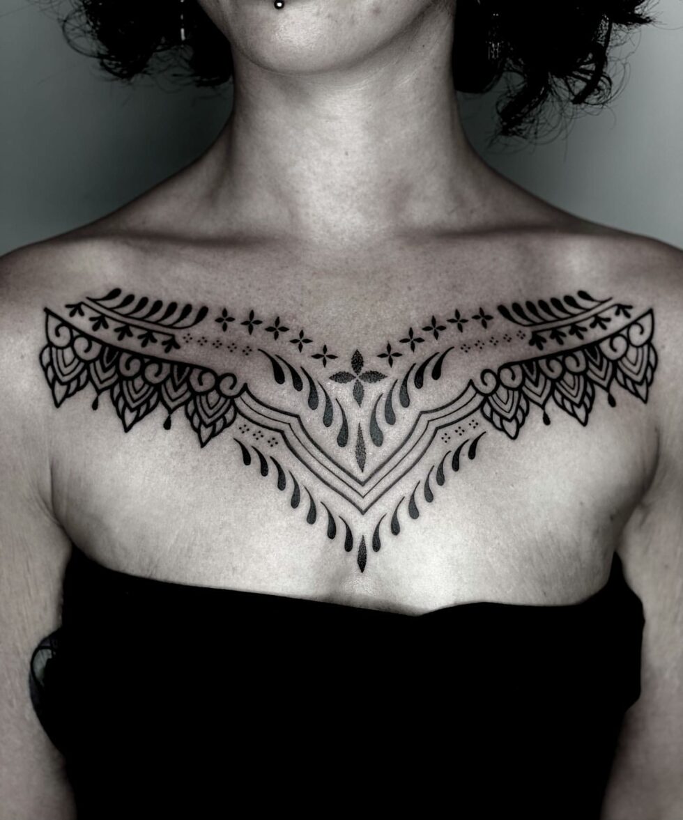 30+ Inspiring Chest Tattoo Ideas for Women in 2024
