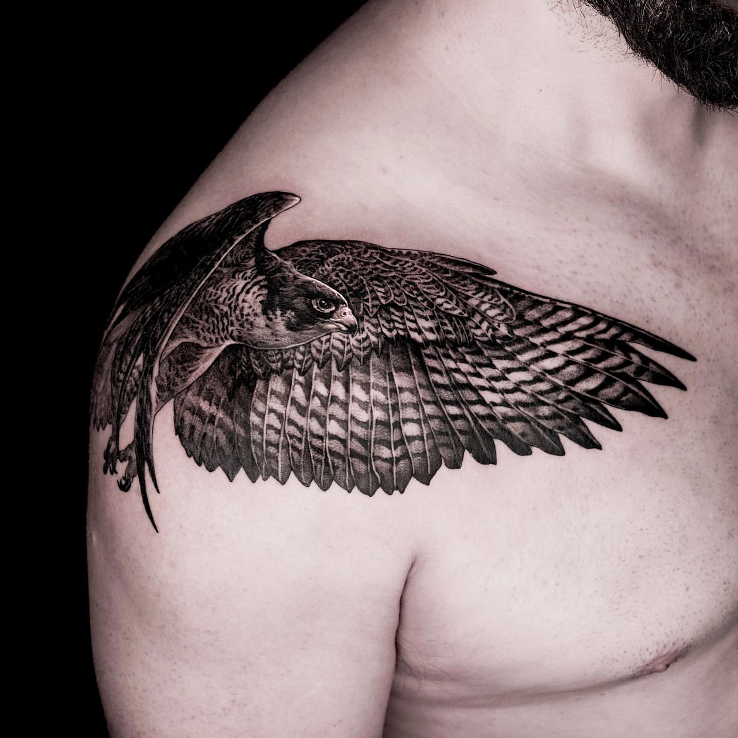 Shoulder Tattoos for Men 16