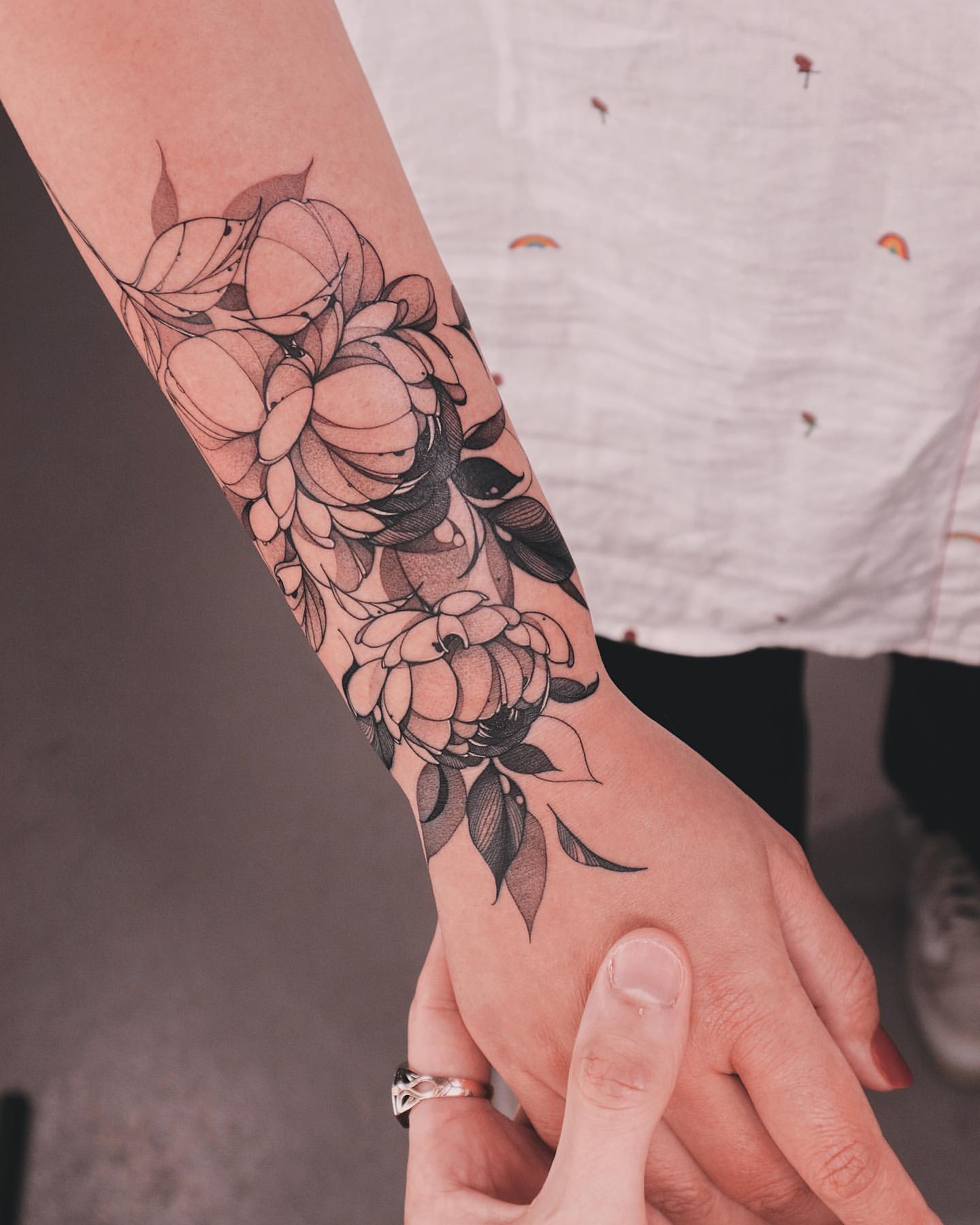 Wrist Tattoo Ideas 18