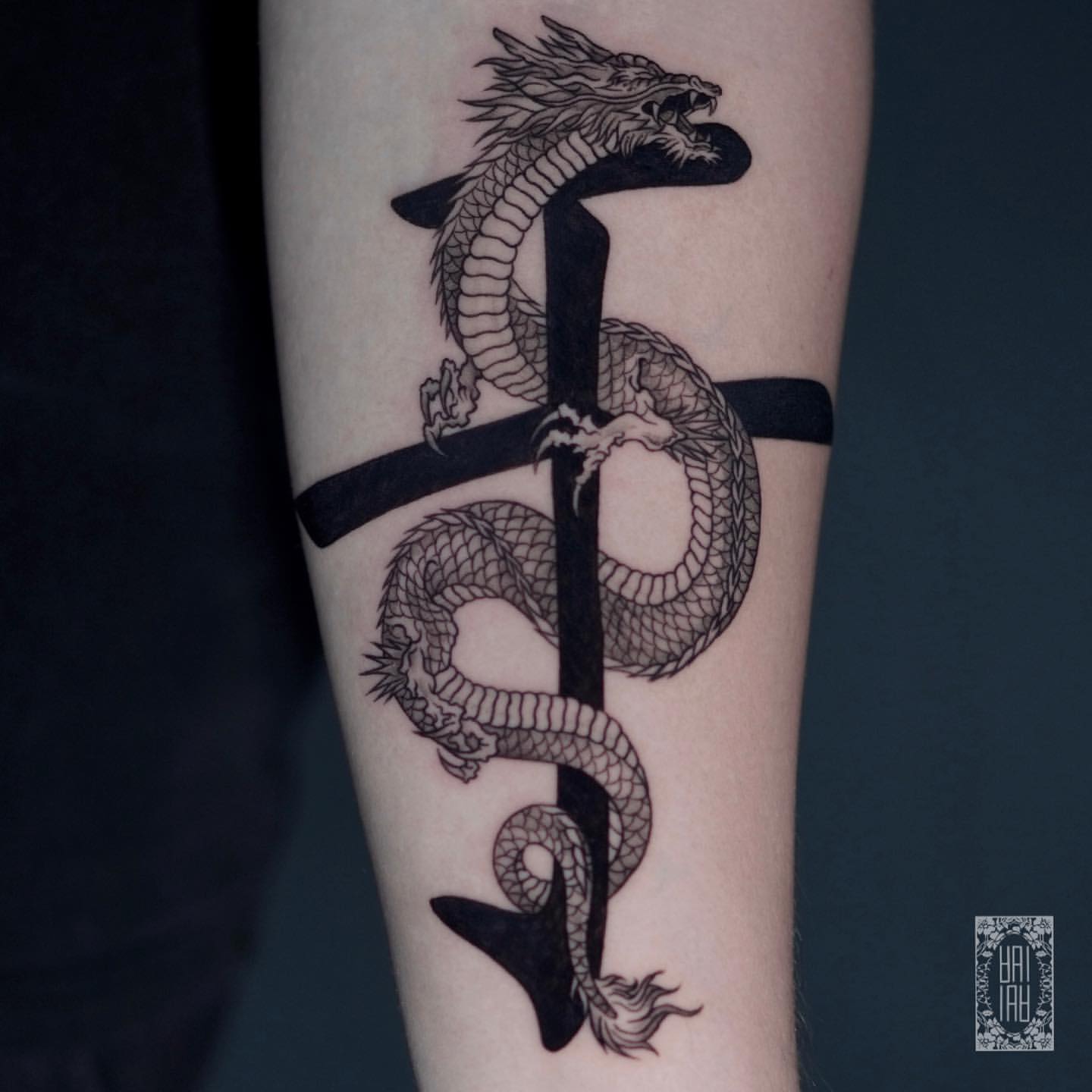 Dragon Tattoos for Women 12