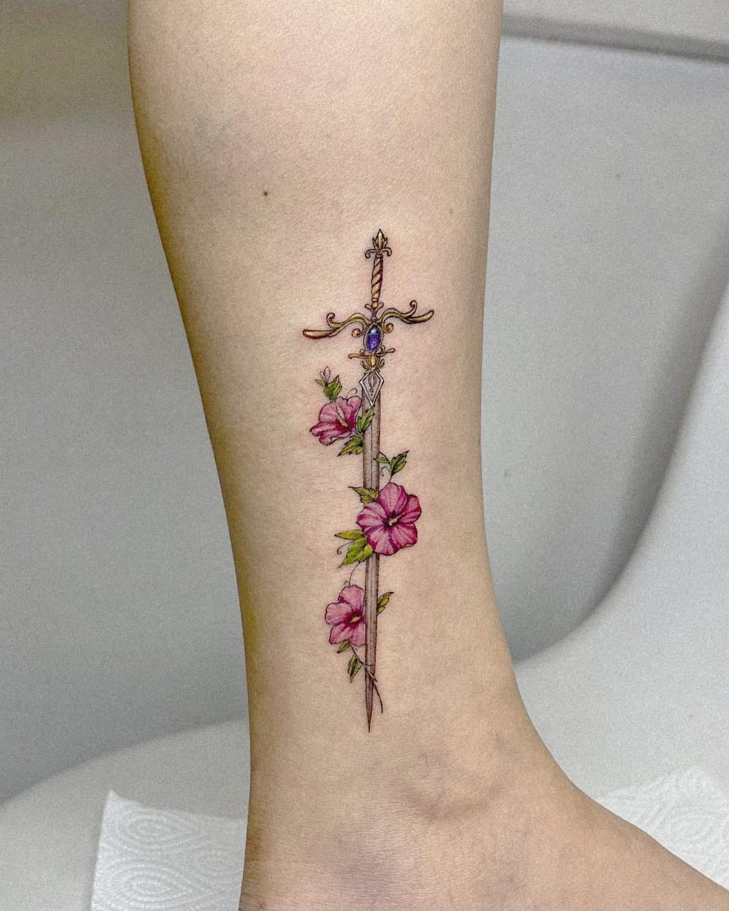 Ankle Tattoos for Women 20