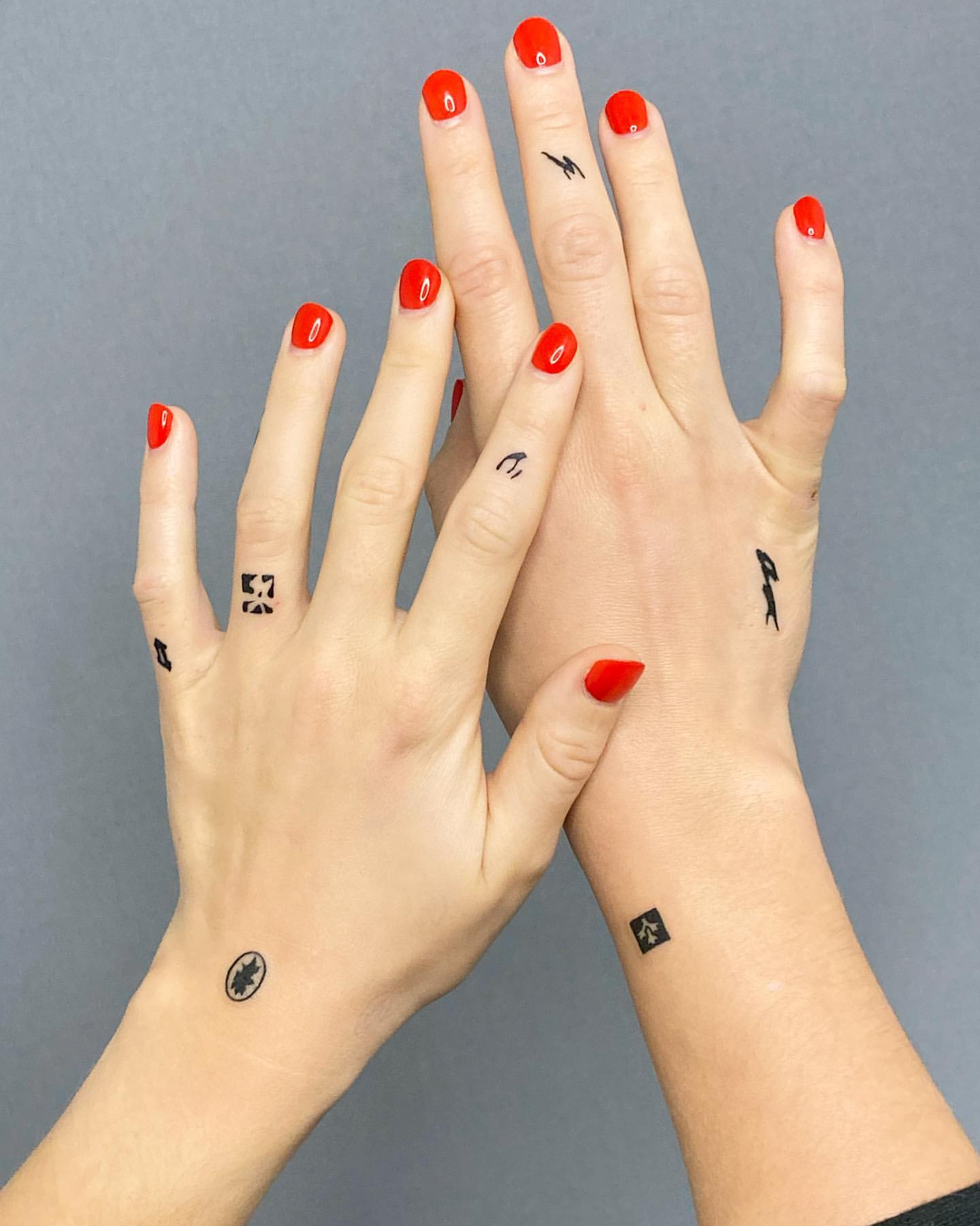 Ring Finger Tattoo Ideas 21