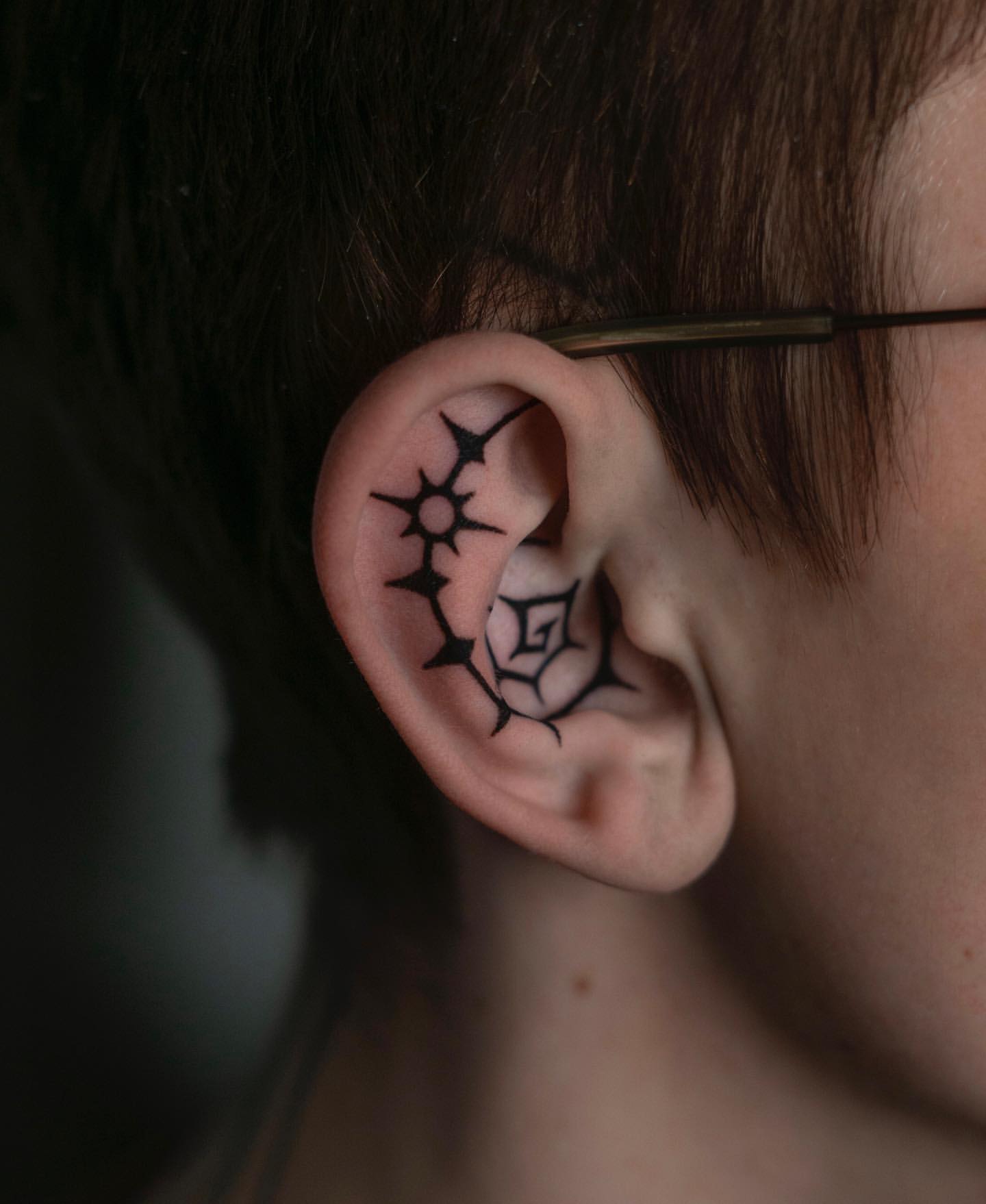 Ear Tattoo Ideas 32