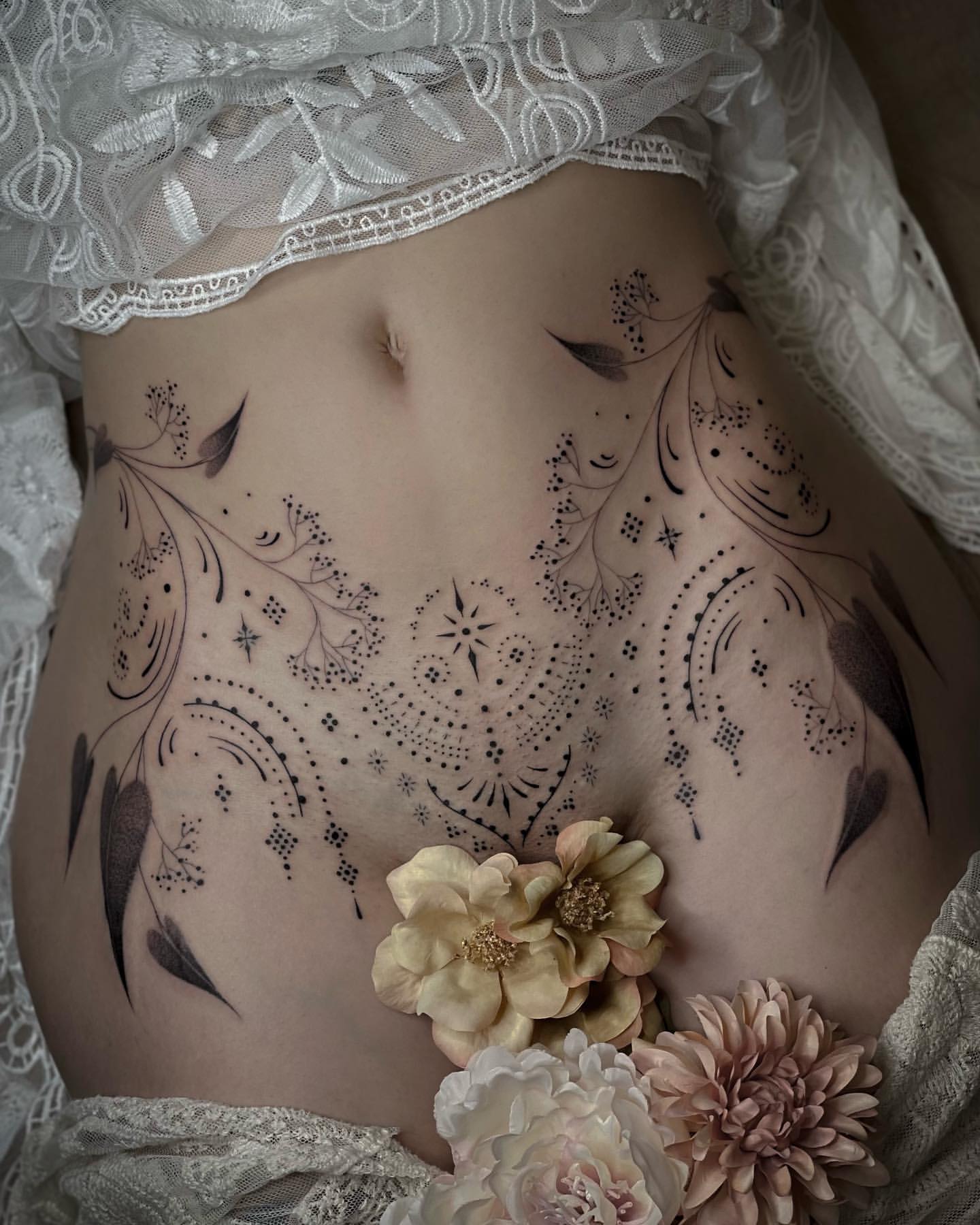 Sexy Tattoos for Women 27