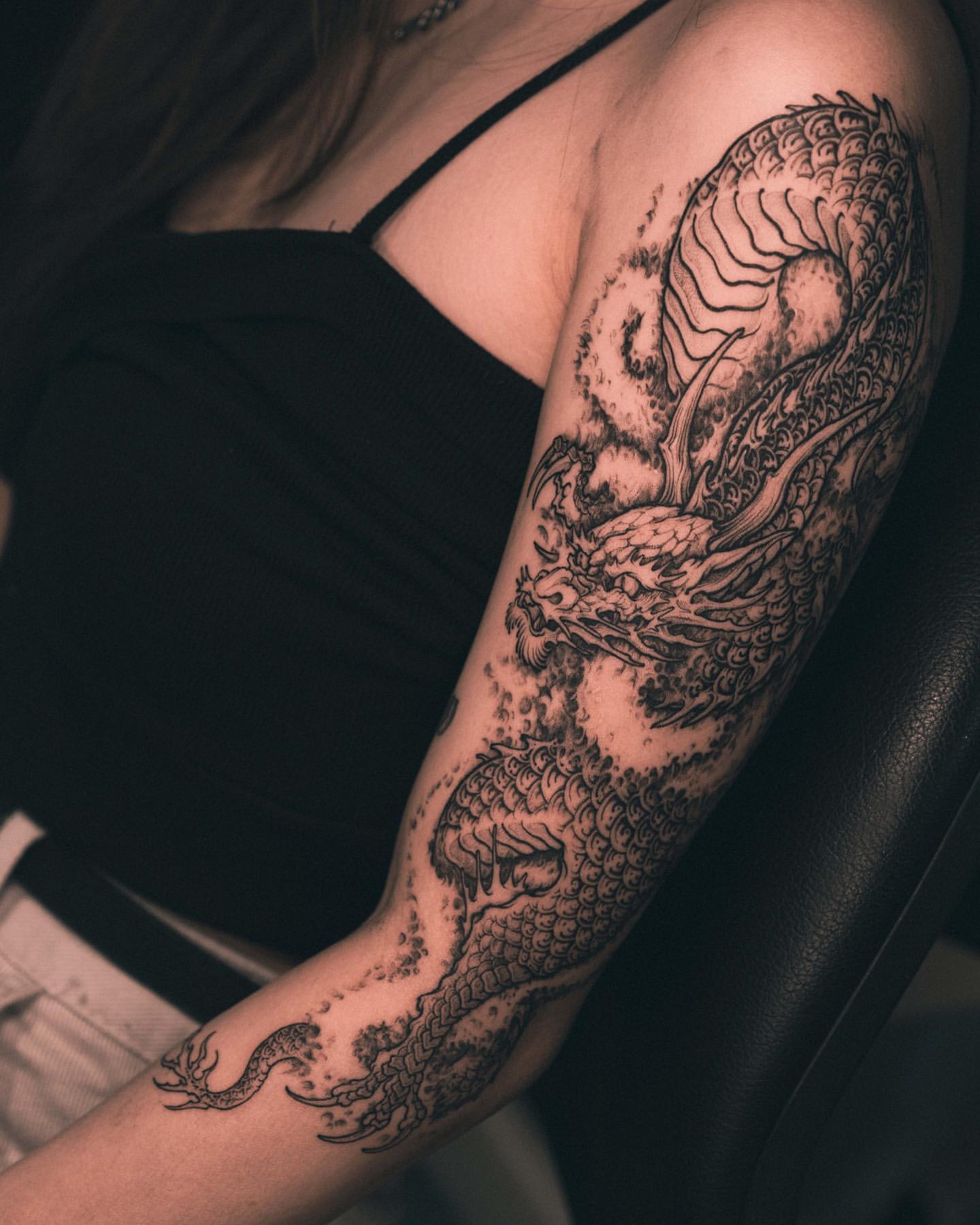 Dragon Tattoos for Women 18