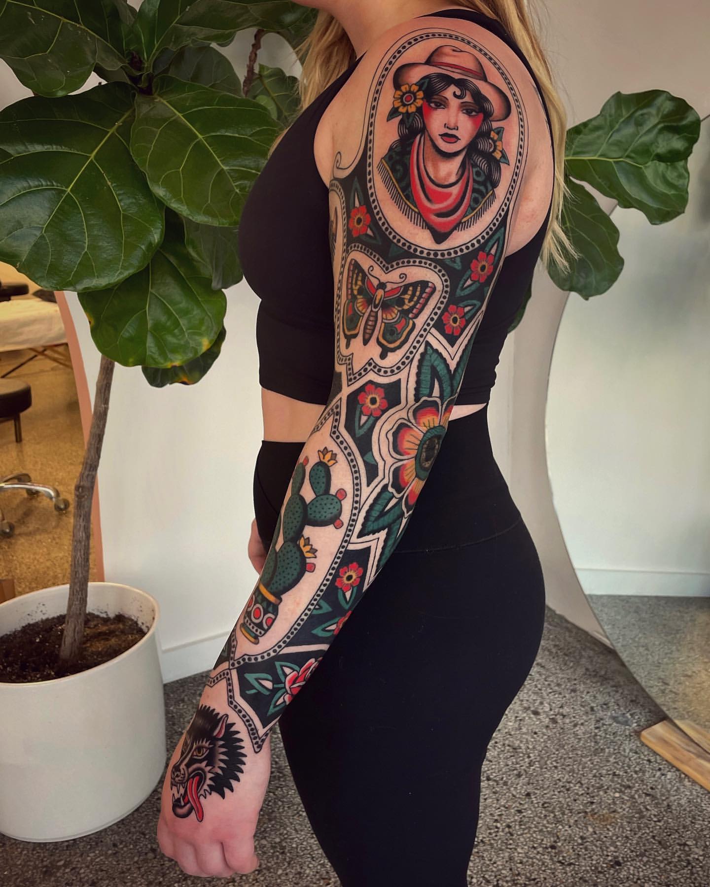 Full Sleeve Tattoos for Women 24