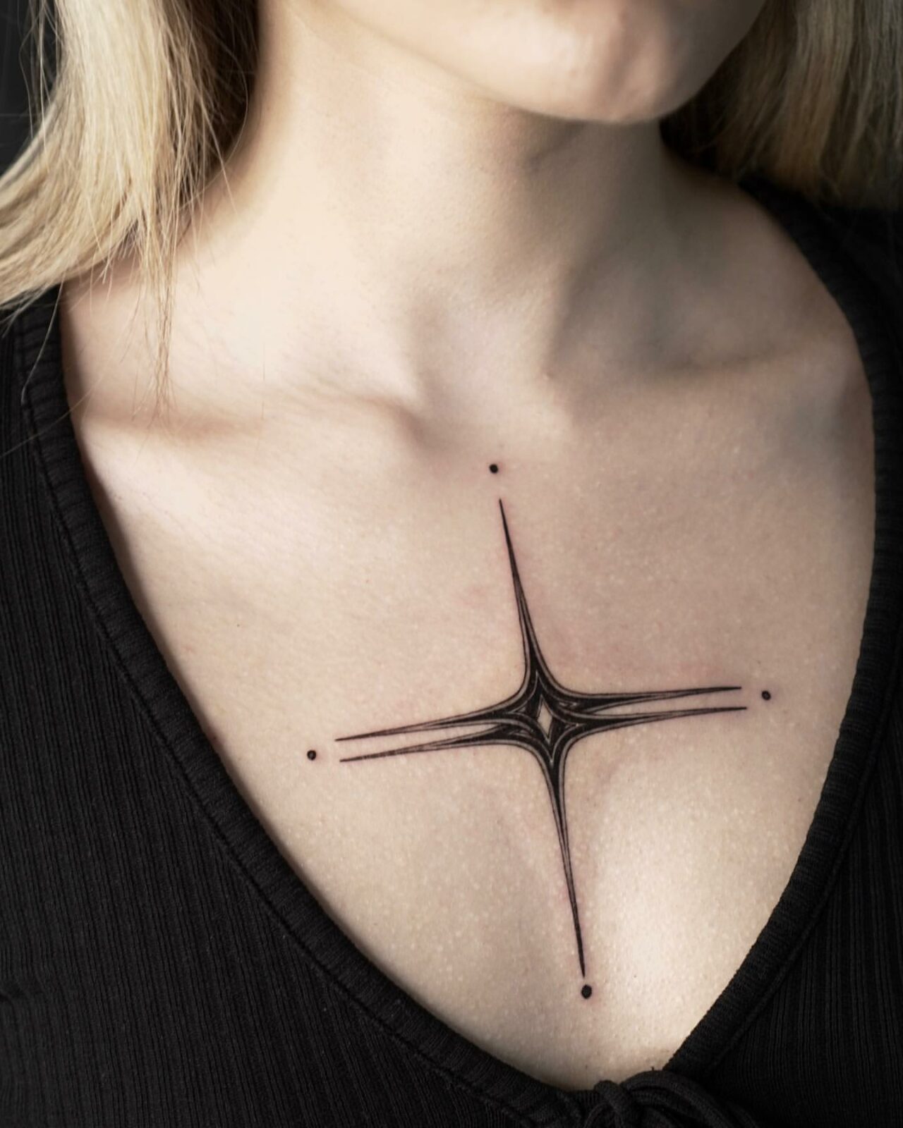 30+ Inspiring Chest Tattoo Ideas for Women in 2024