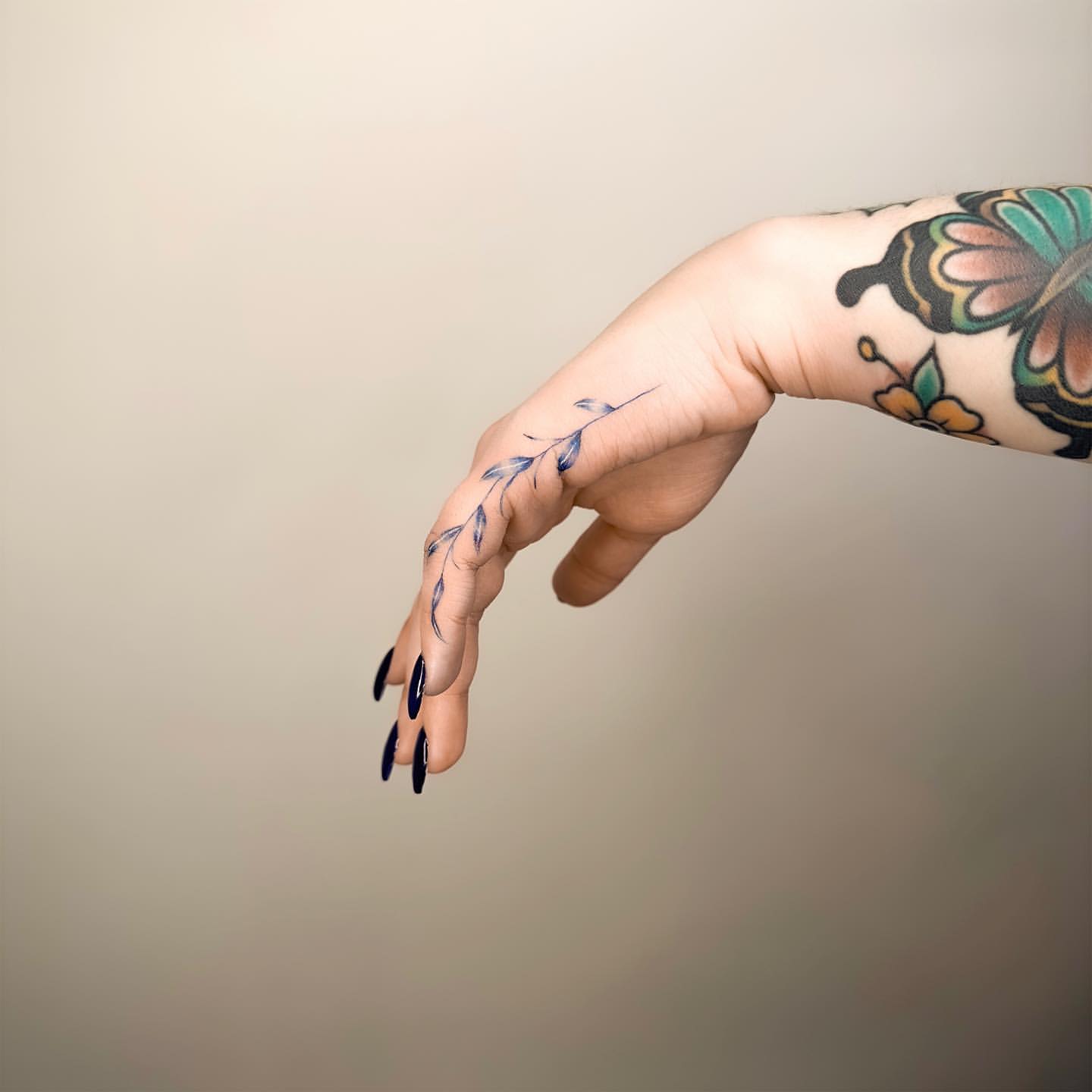 Finger Tattoos for Women 29