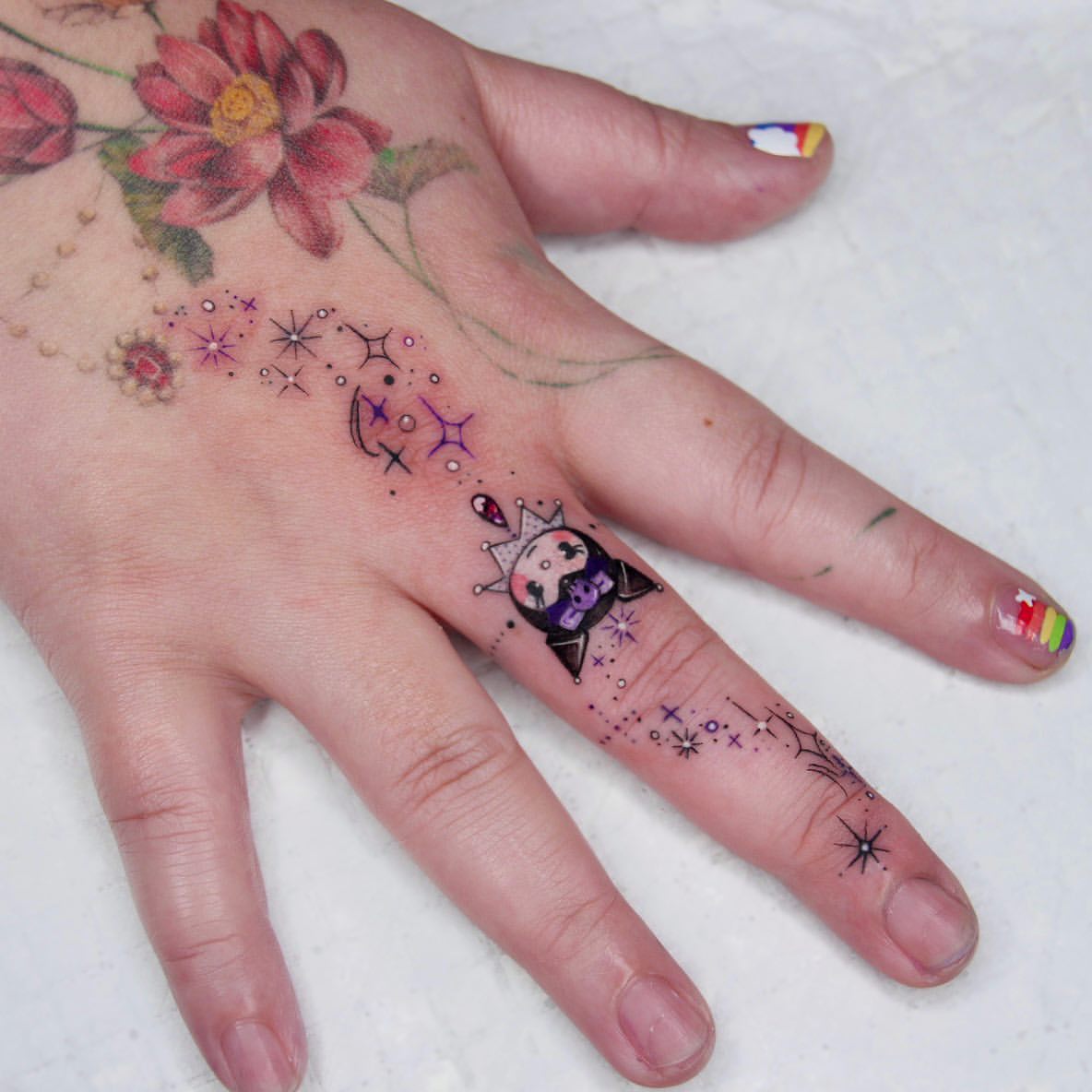 Finger Tattoos for Women 30