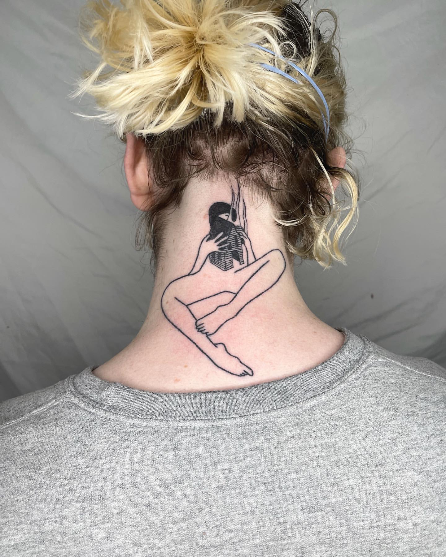 Neck Tattoos for Women 31