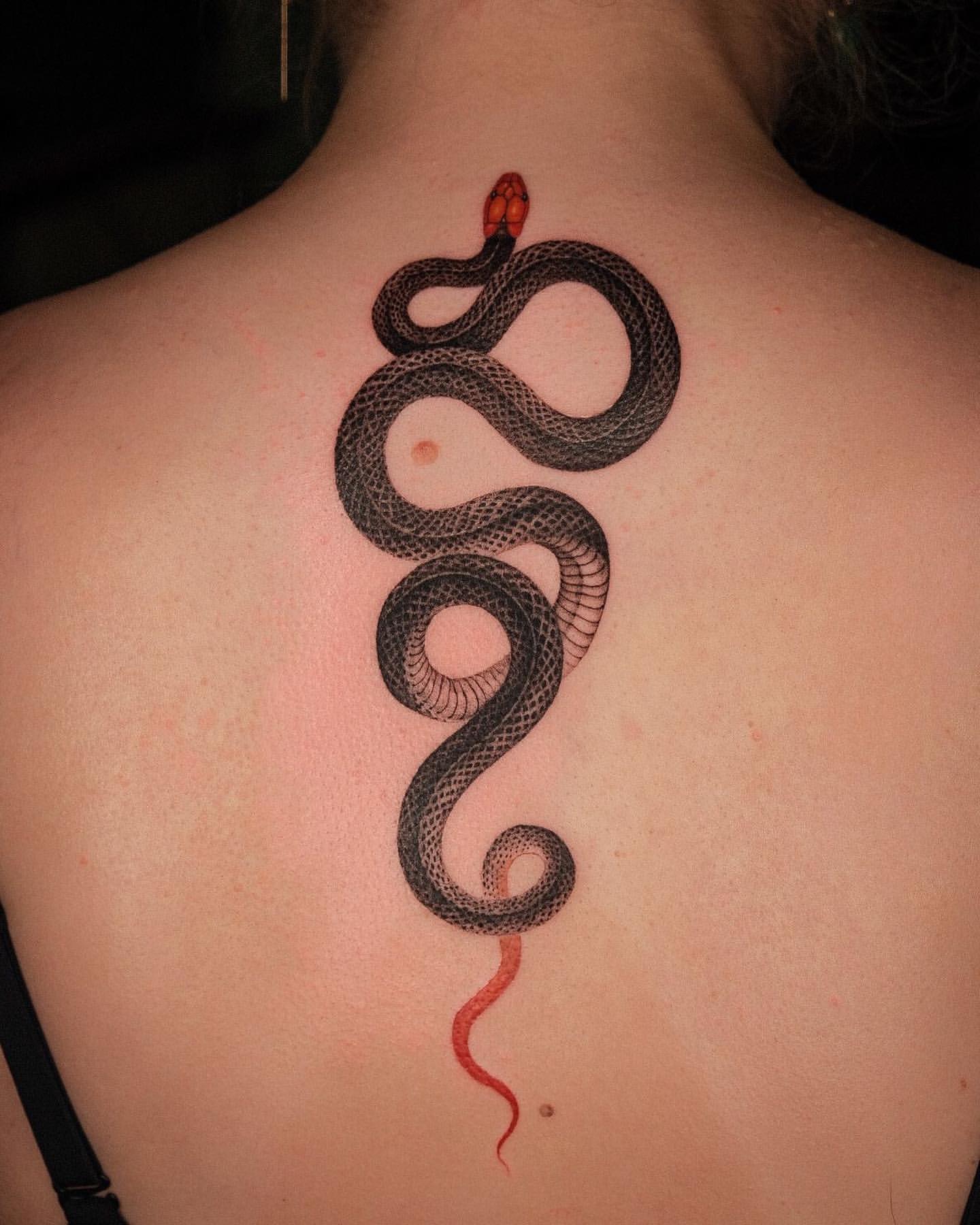 Spine Tattoos for Women 6