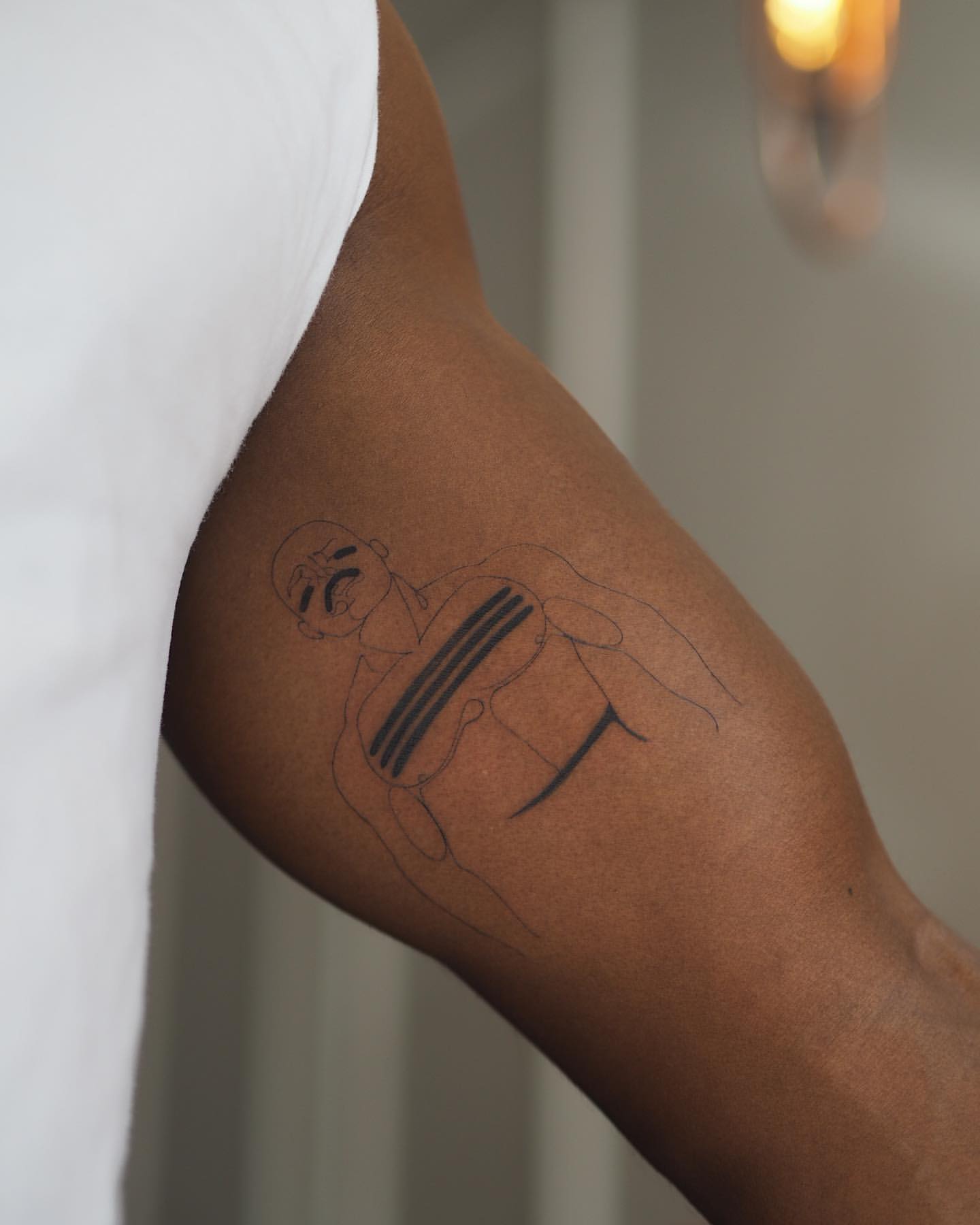 101 Unique Inner Bicep Tattoo Designs for Men [2024 Guide] | Tatuaje  egipcio, Tatuajes, Aztecas dibujos
