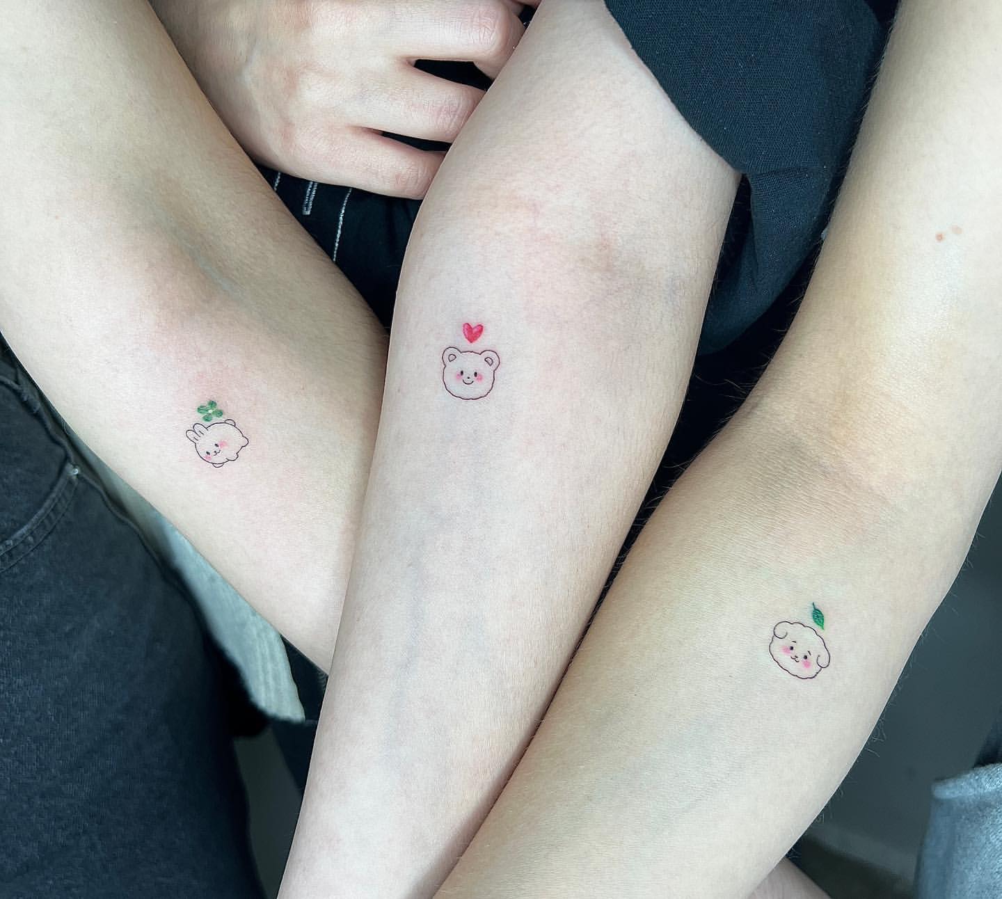 Small Tattoos for Women 5