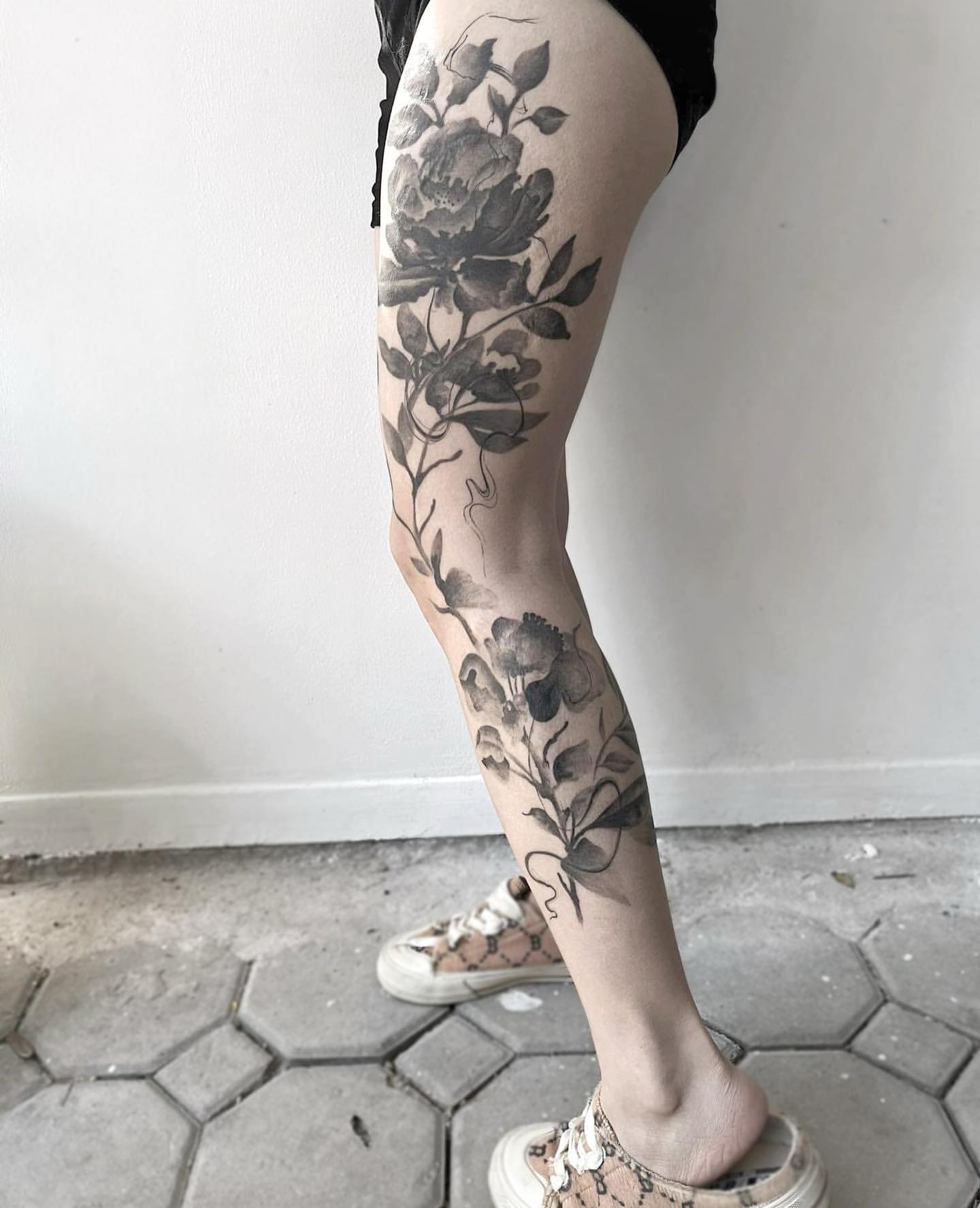 Leg Tattoos for Women 17