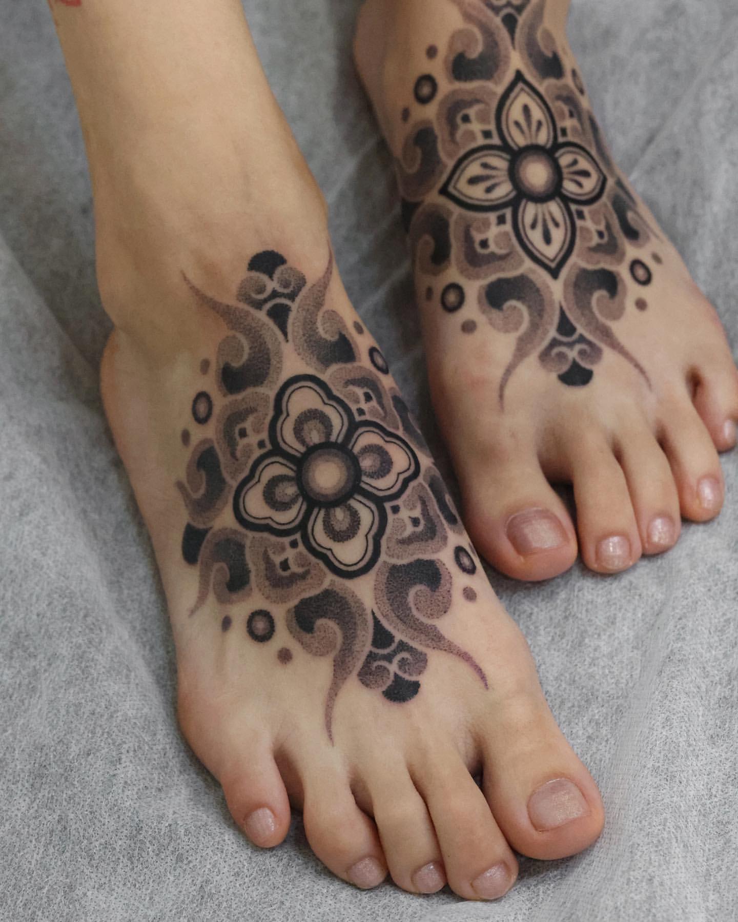 Foot Tattoos for Women 25