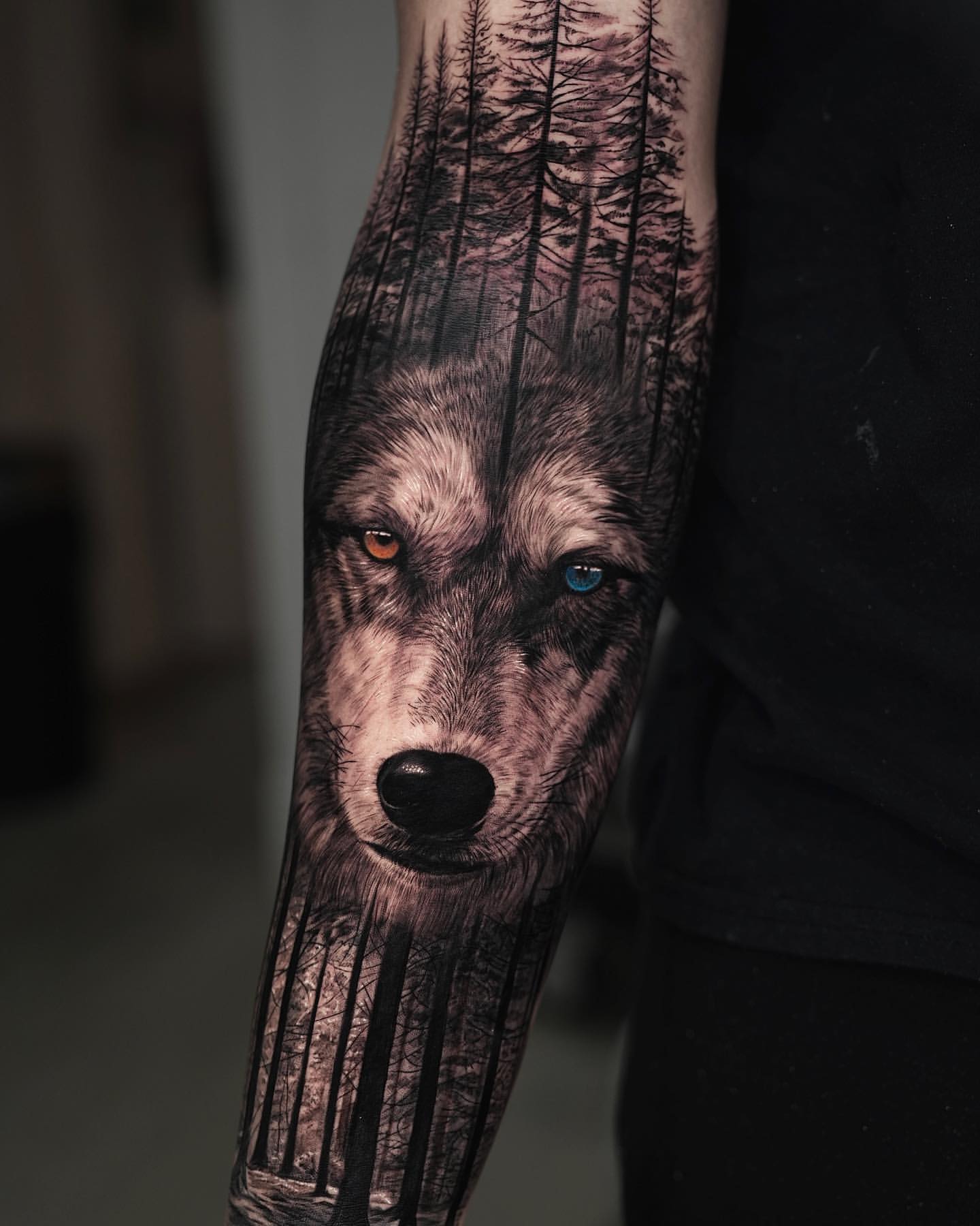 Wolf Tattoos for Men 15