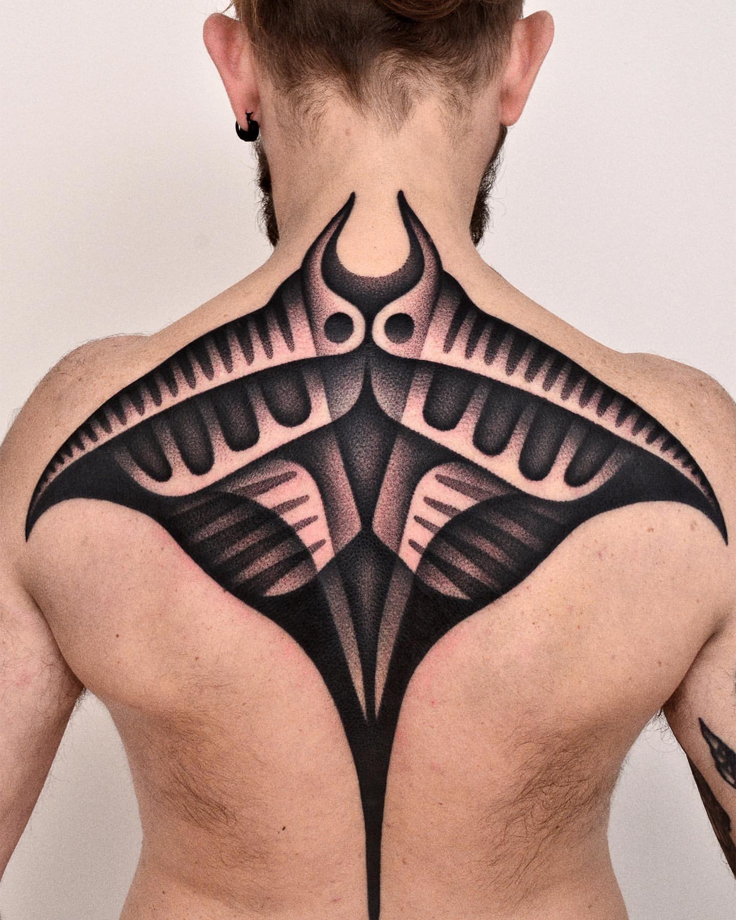 Spine Tattoos for Men 15