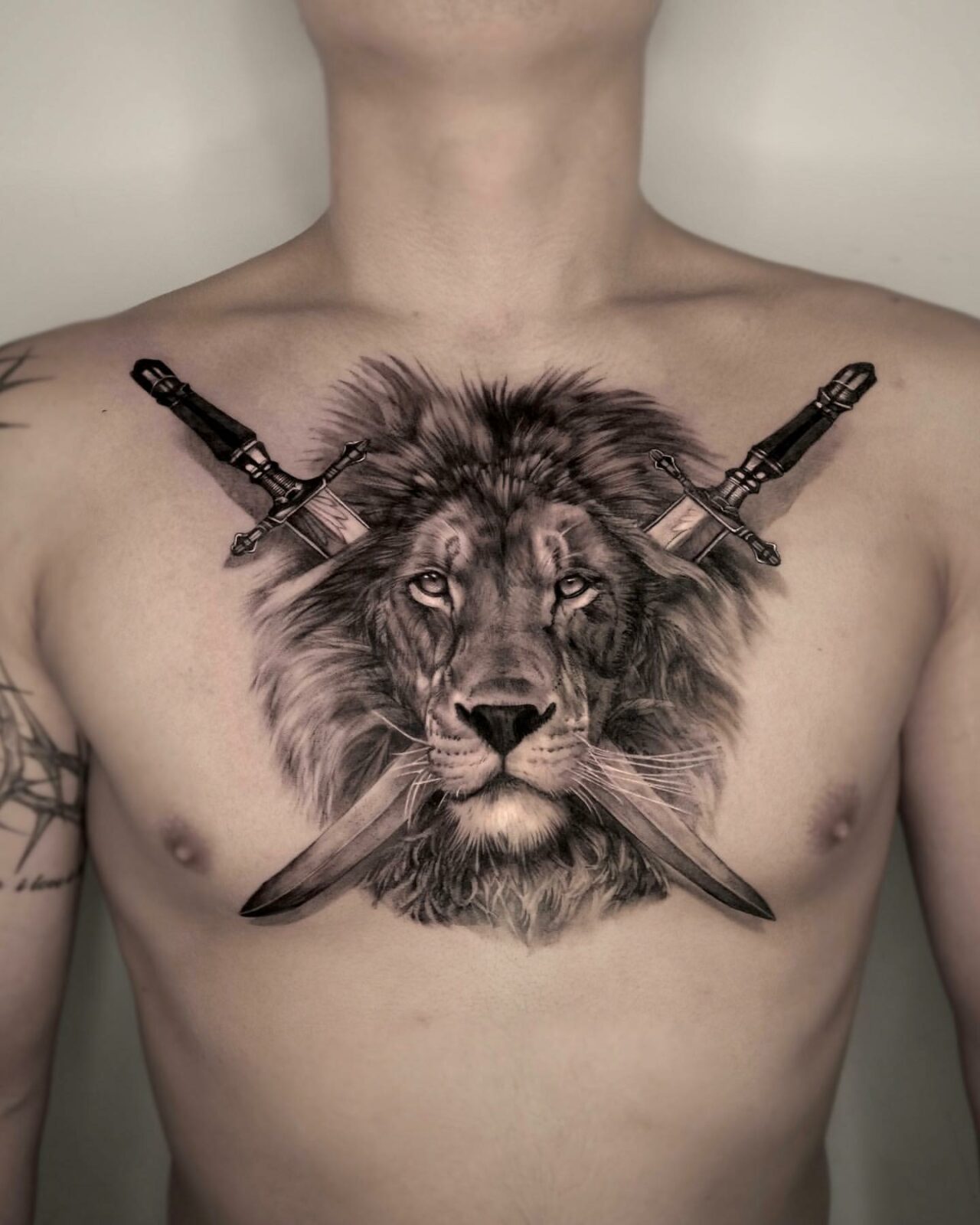 33 Impressive Lion Tattoos for Men in 2024