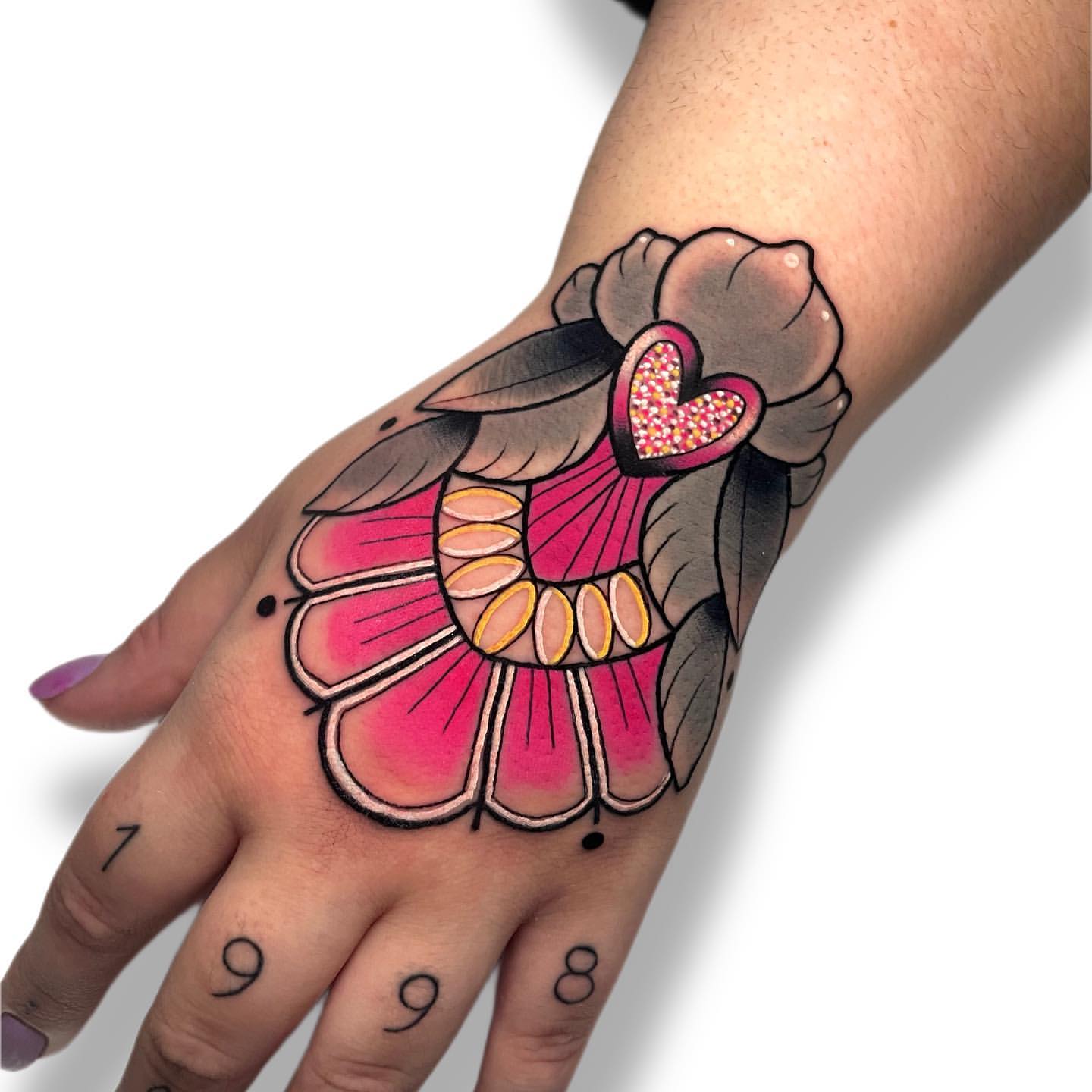 Hand Tattoos for Women 23