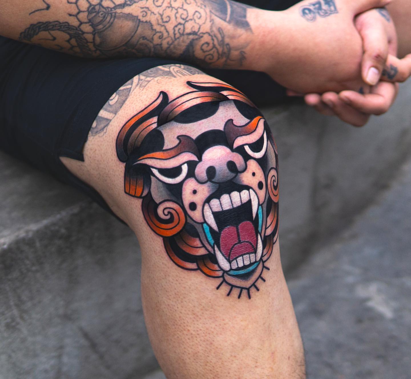Knee Tattoos for Men 8