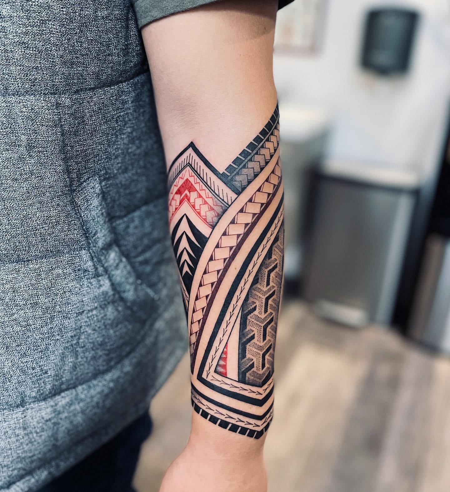 Tribal tattoos - watch inspiring examples | Cartel Tattoo