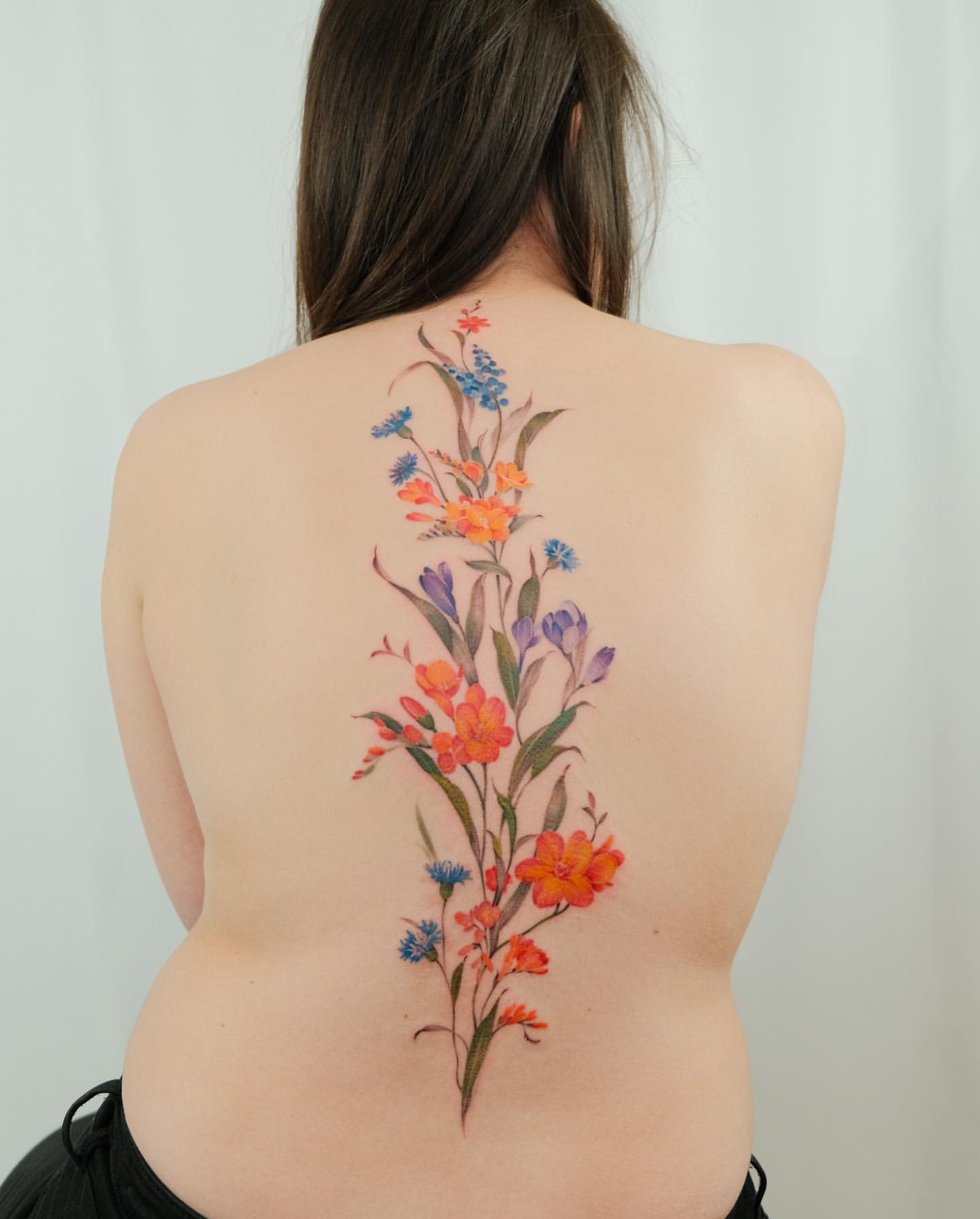 Spine Tattoos for Women 32