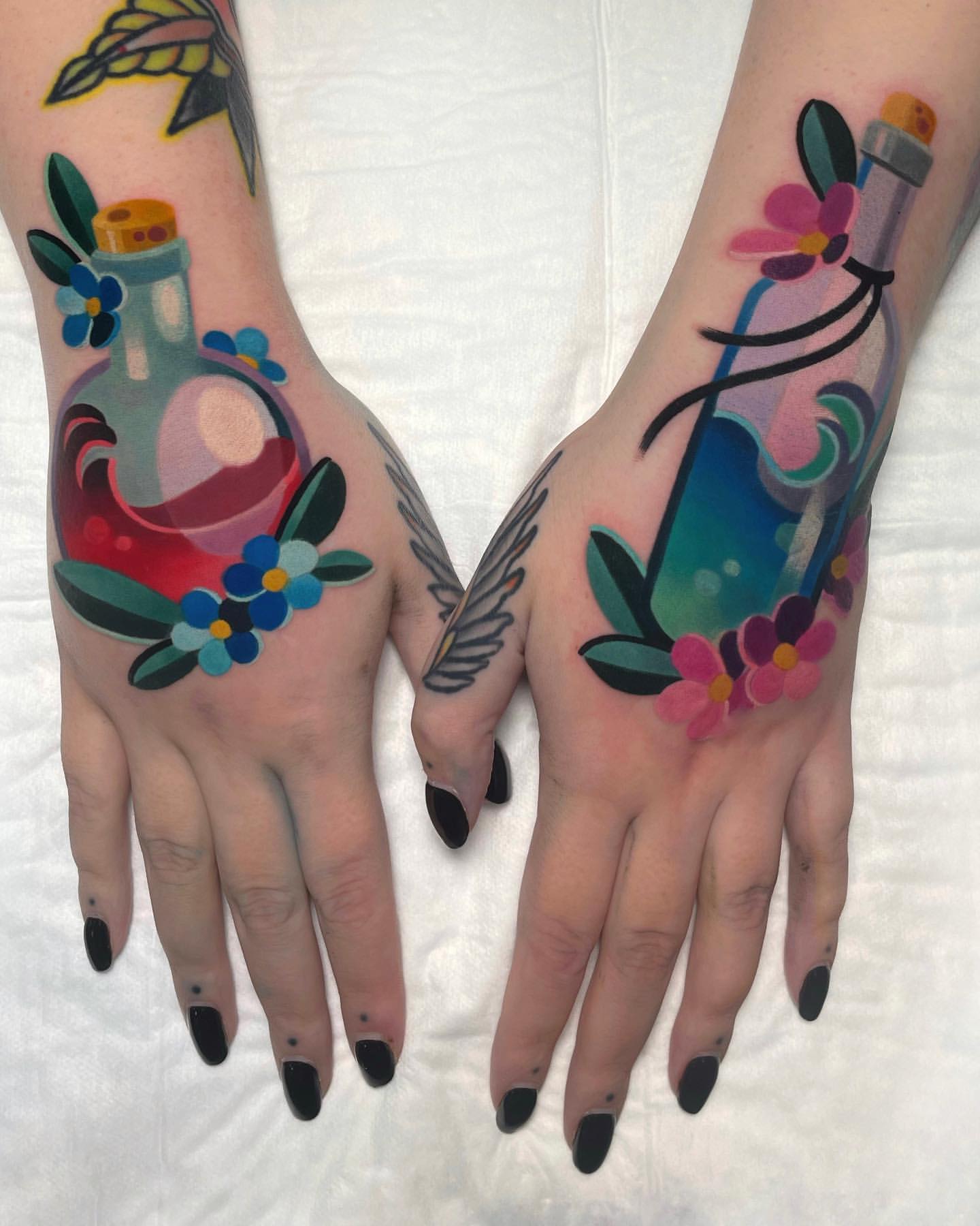 Hand Tattoos for Women 30