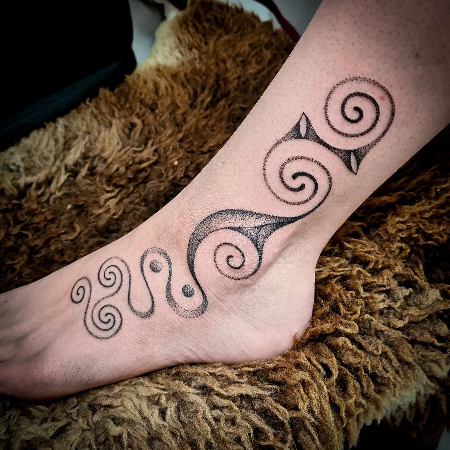 Tribal Tattoos for Women 29
