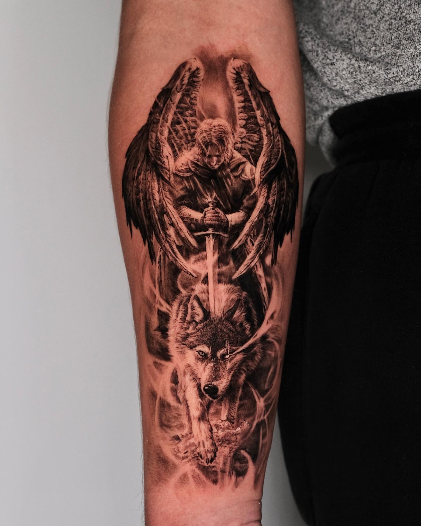 Wolf Tattoos for Men 18