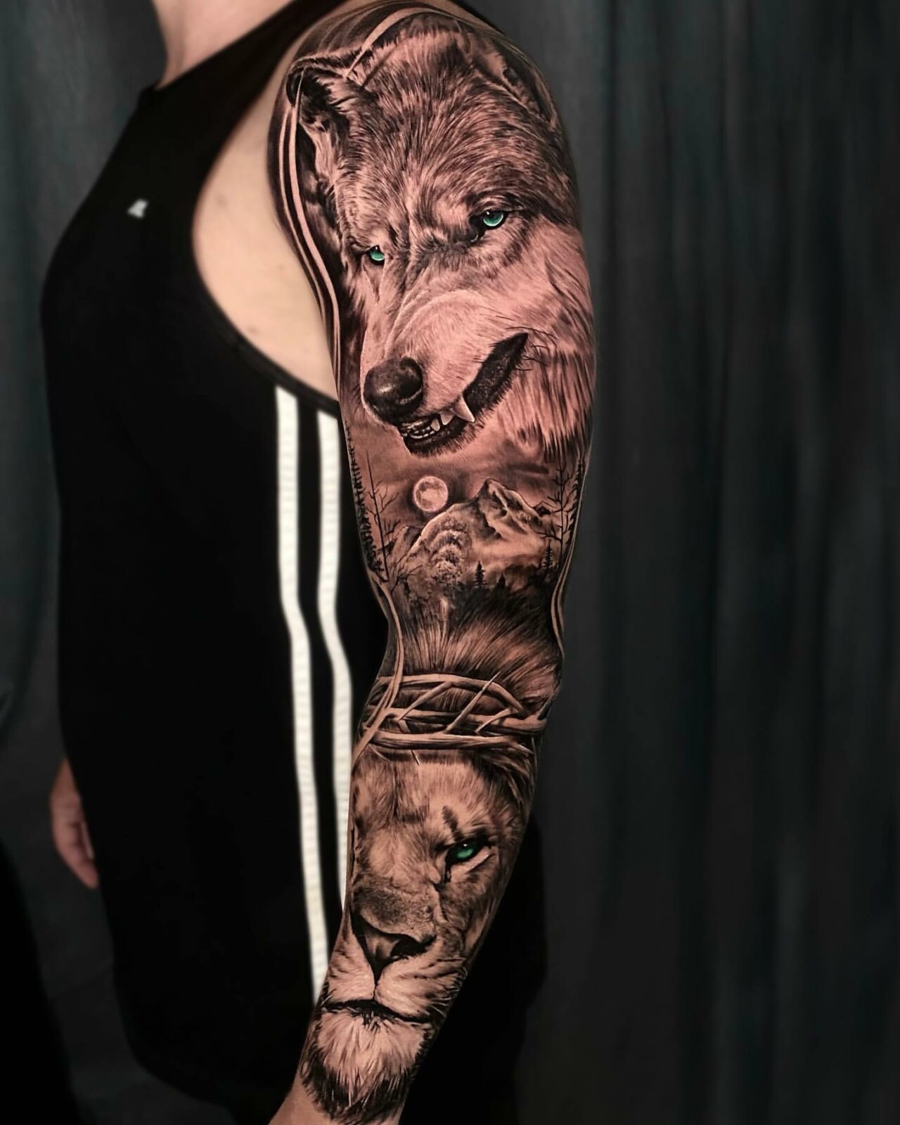 33 Extraordinary Wolf Tattoos for Men in 2023