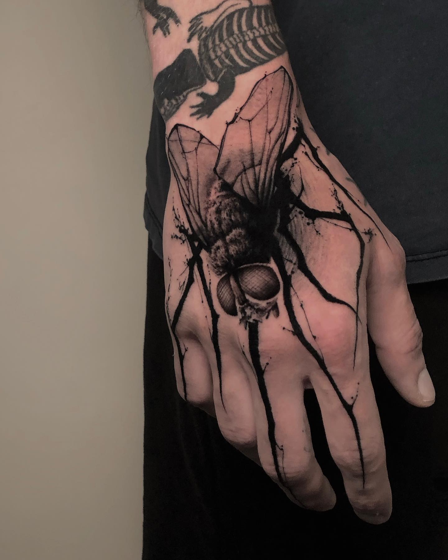 Hand Tattoos for Men 32
