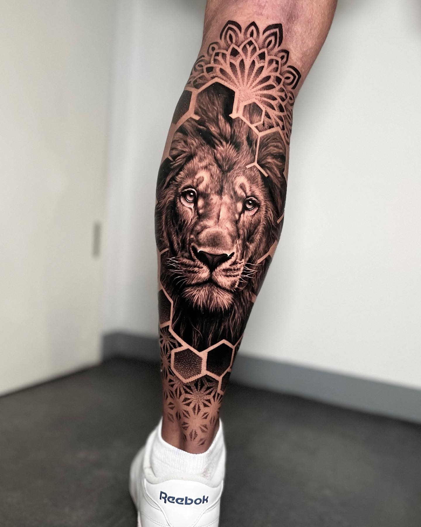 Lion Tattoo by Maurício Fortunato - Tattoo Insider