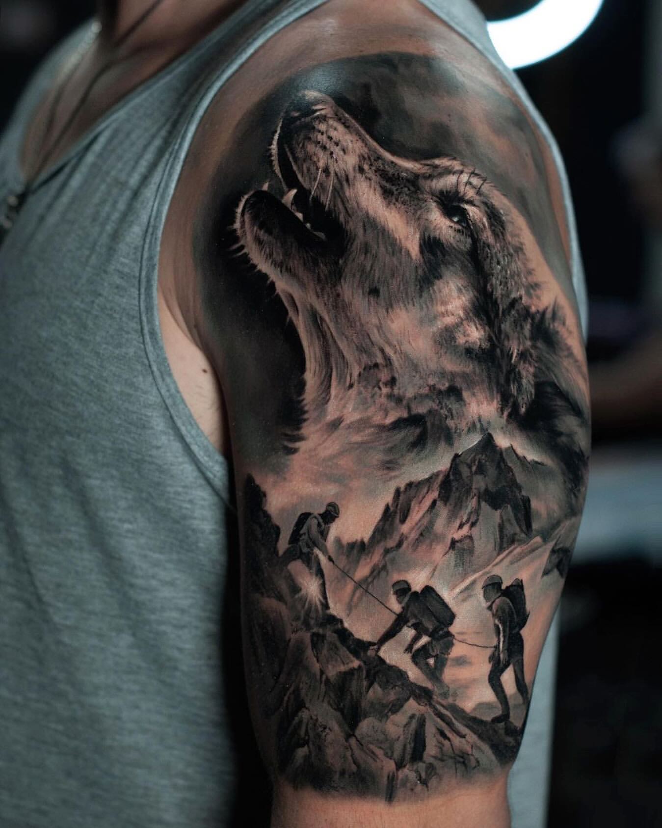 Wolf Tattoos for Men 30