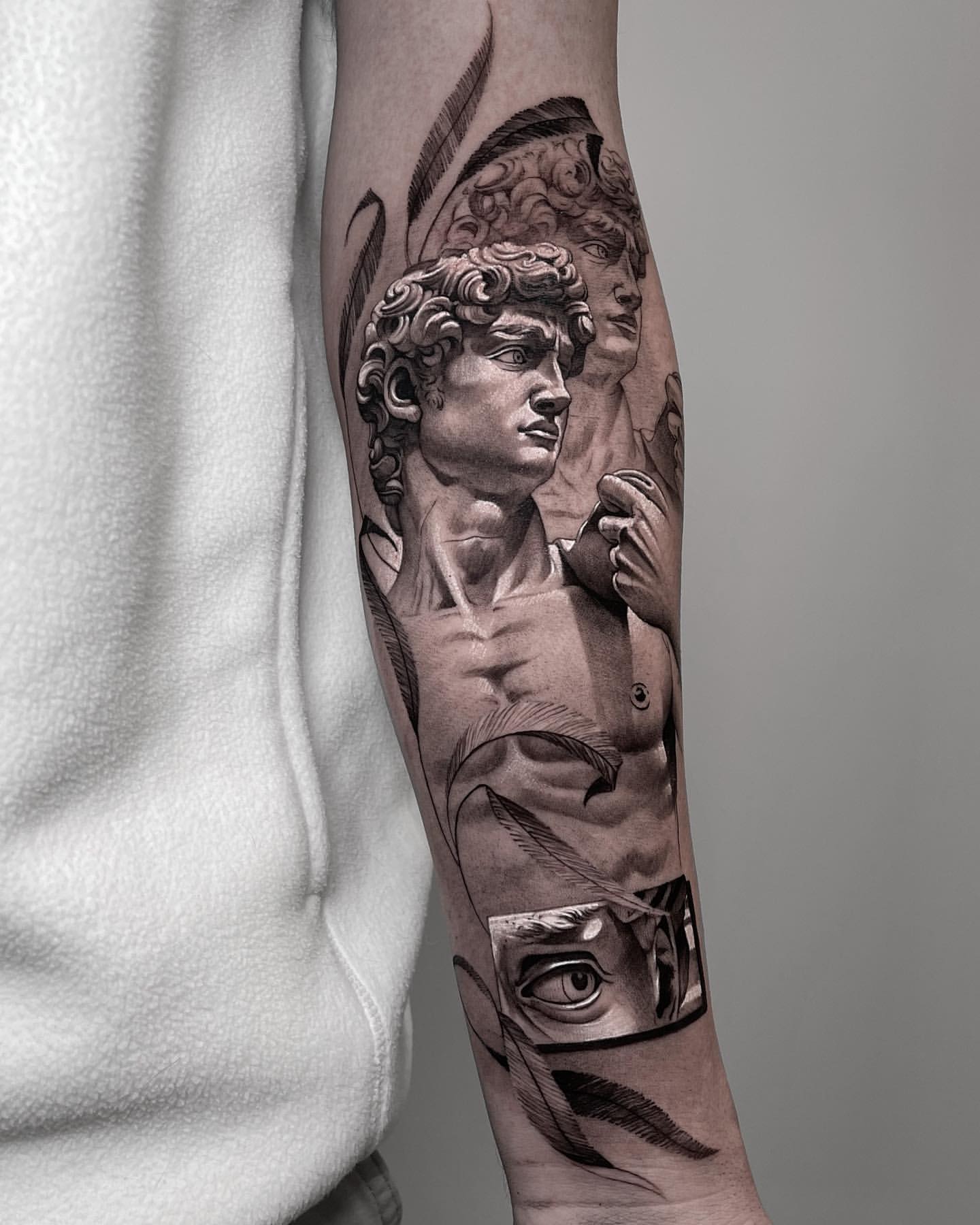 Aphrodite Tattoos 35
