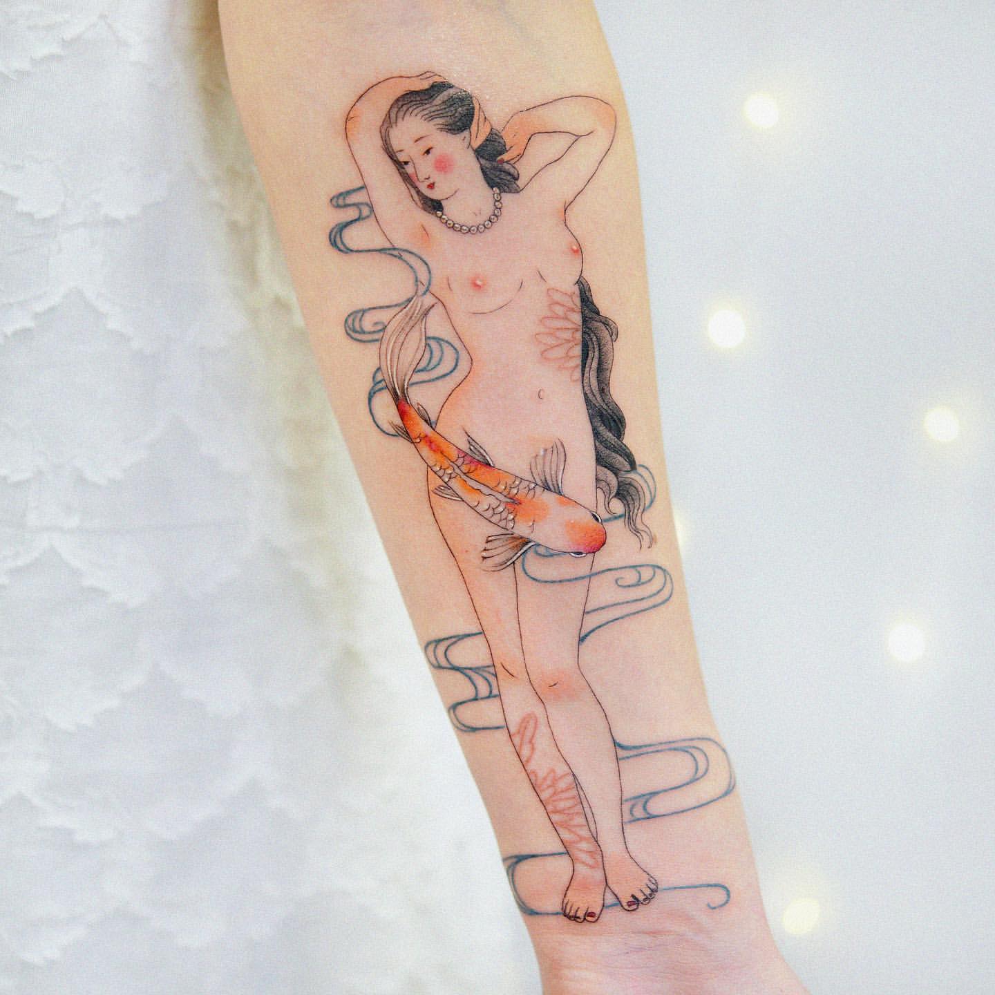 Aphrodite Tattoos 8