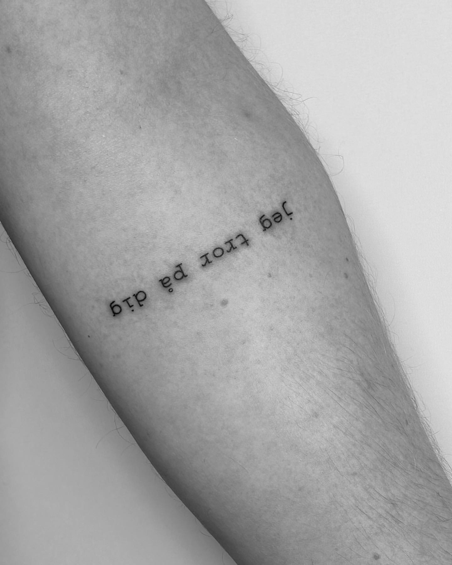 Tattoo uploaded by Ronnie Rasmussen • Italian proverb for 